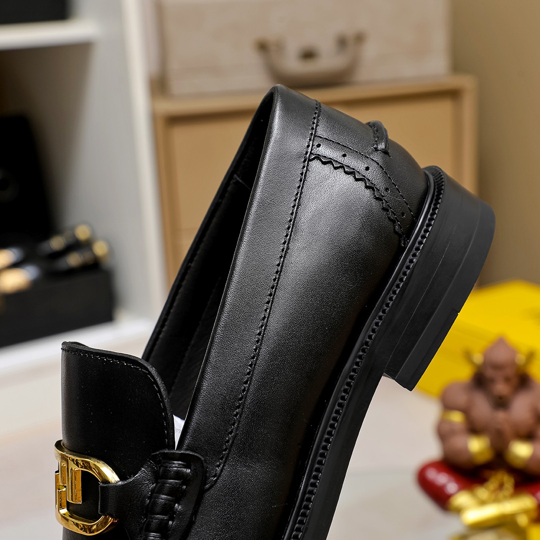 Fendi shoe
