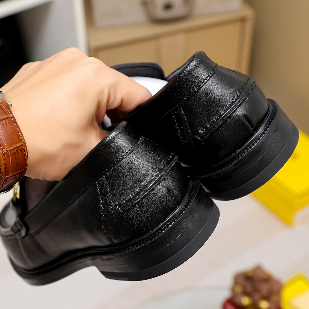 Fendi shoe