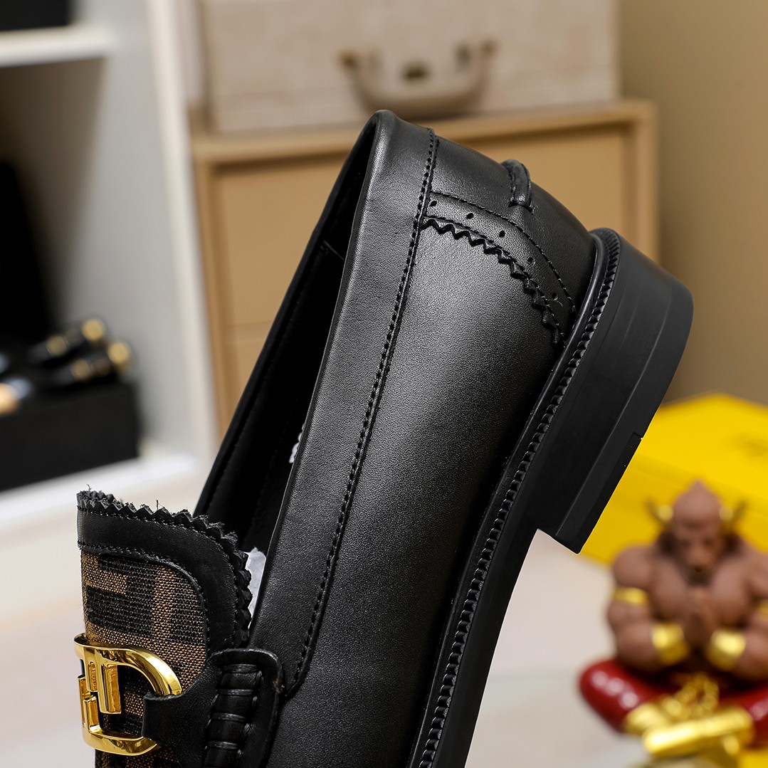 Fendi shoe
