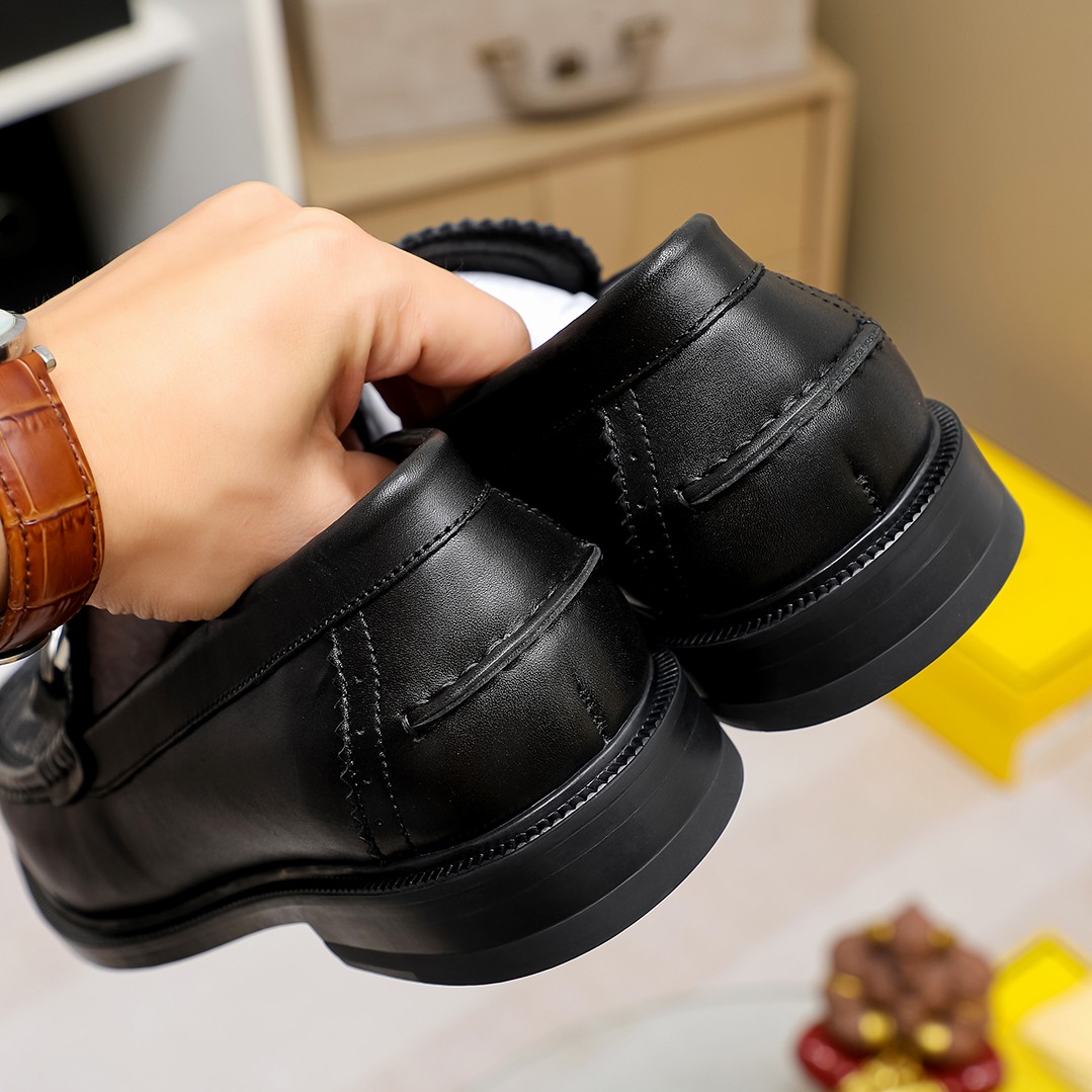 Fendi shoe