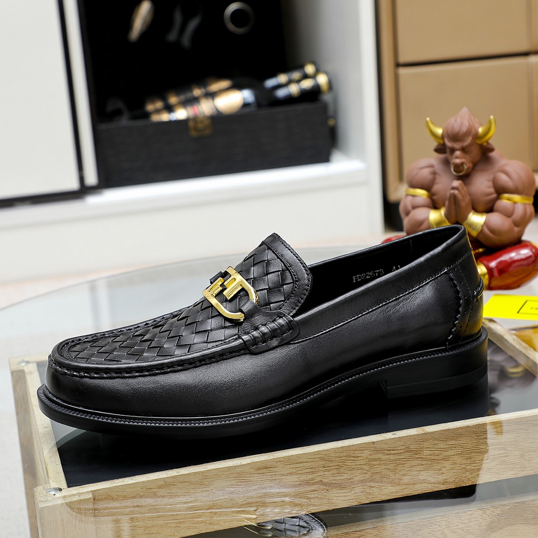 Fendi shoe