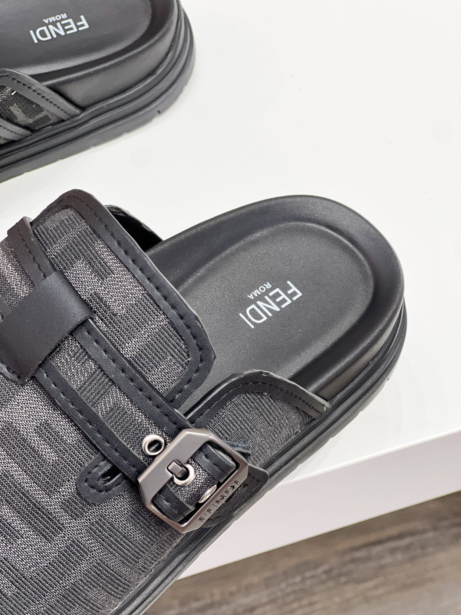 Fendi shoe