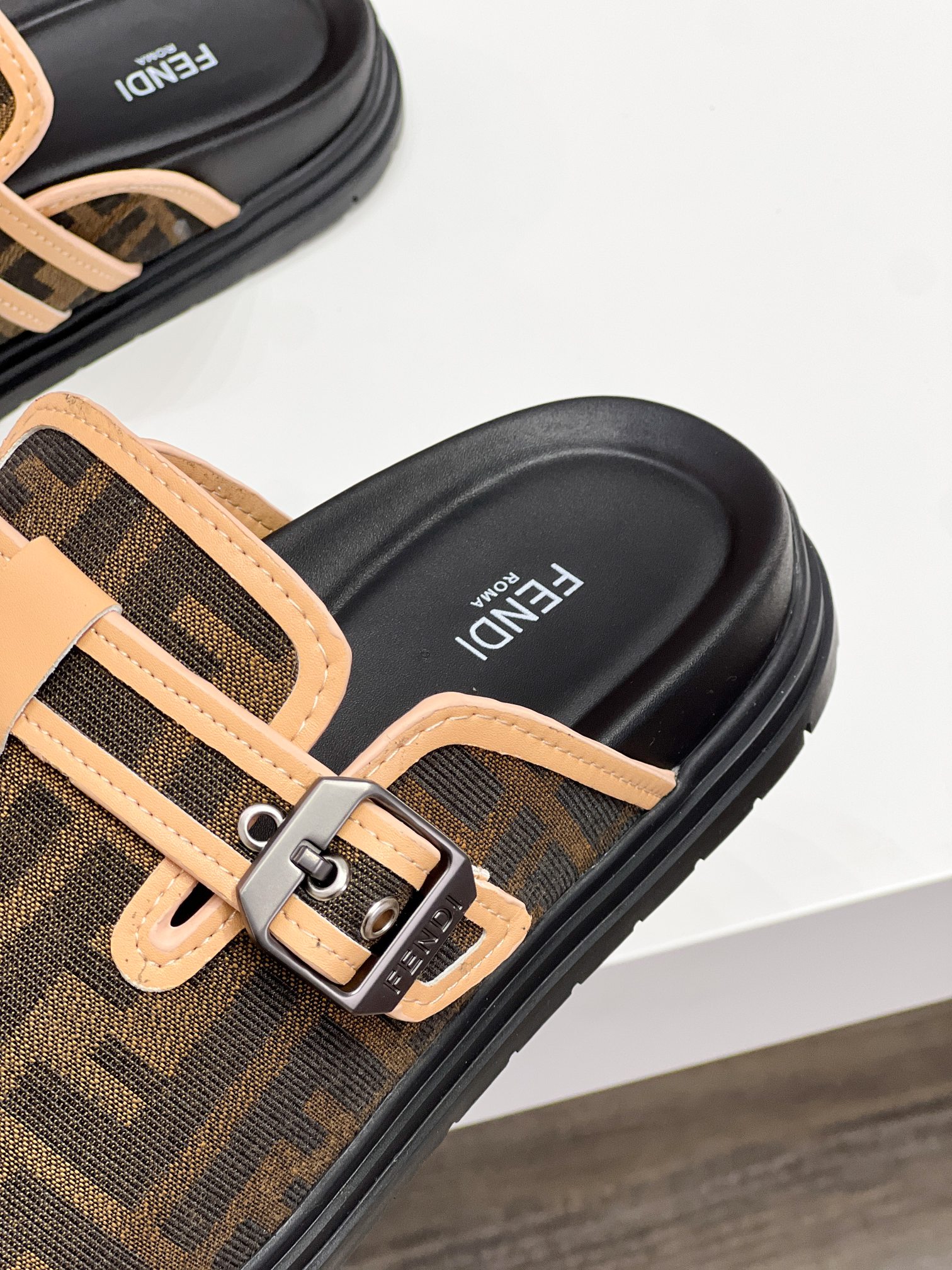 Fendi shoe