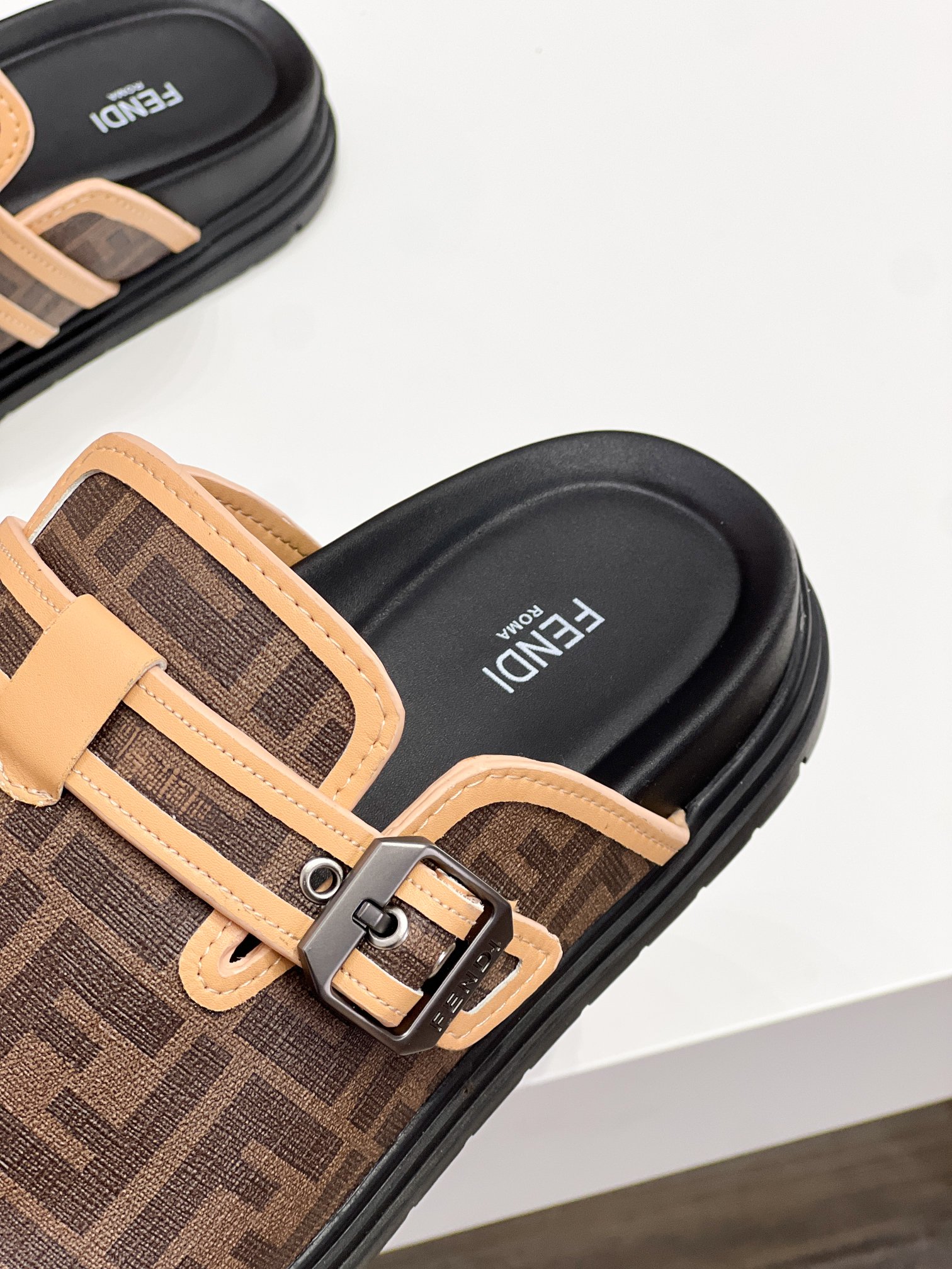 Fendi shoe