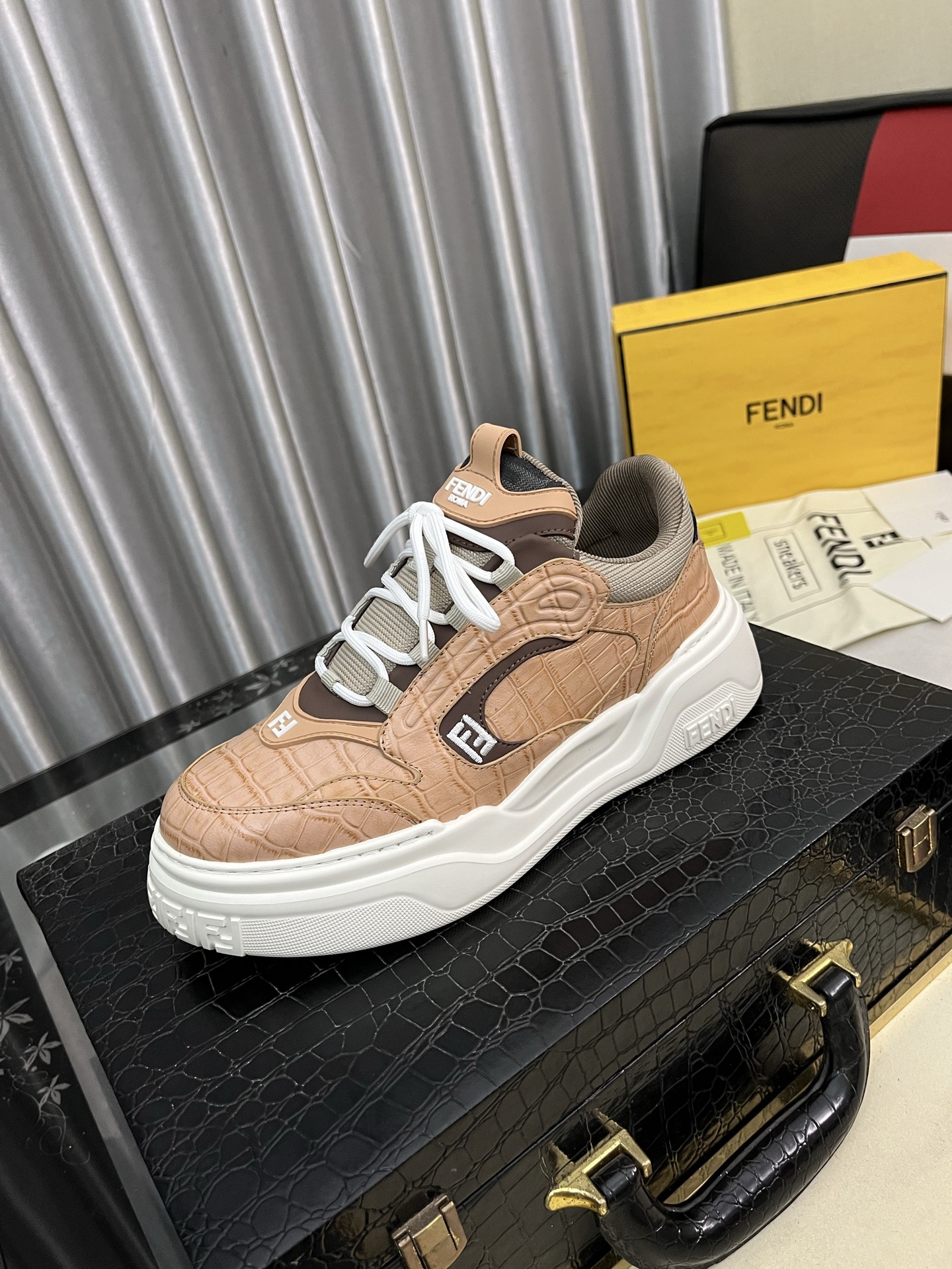 Fendi shoe