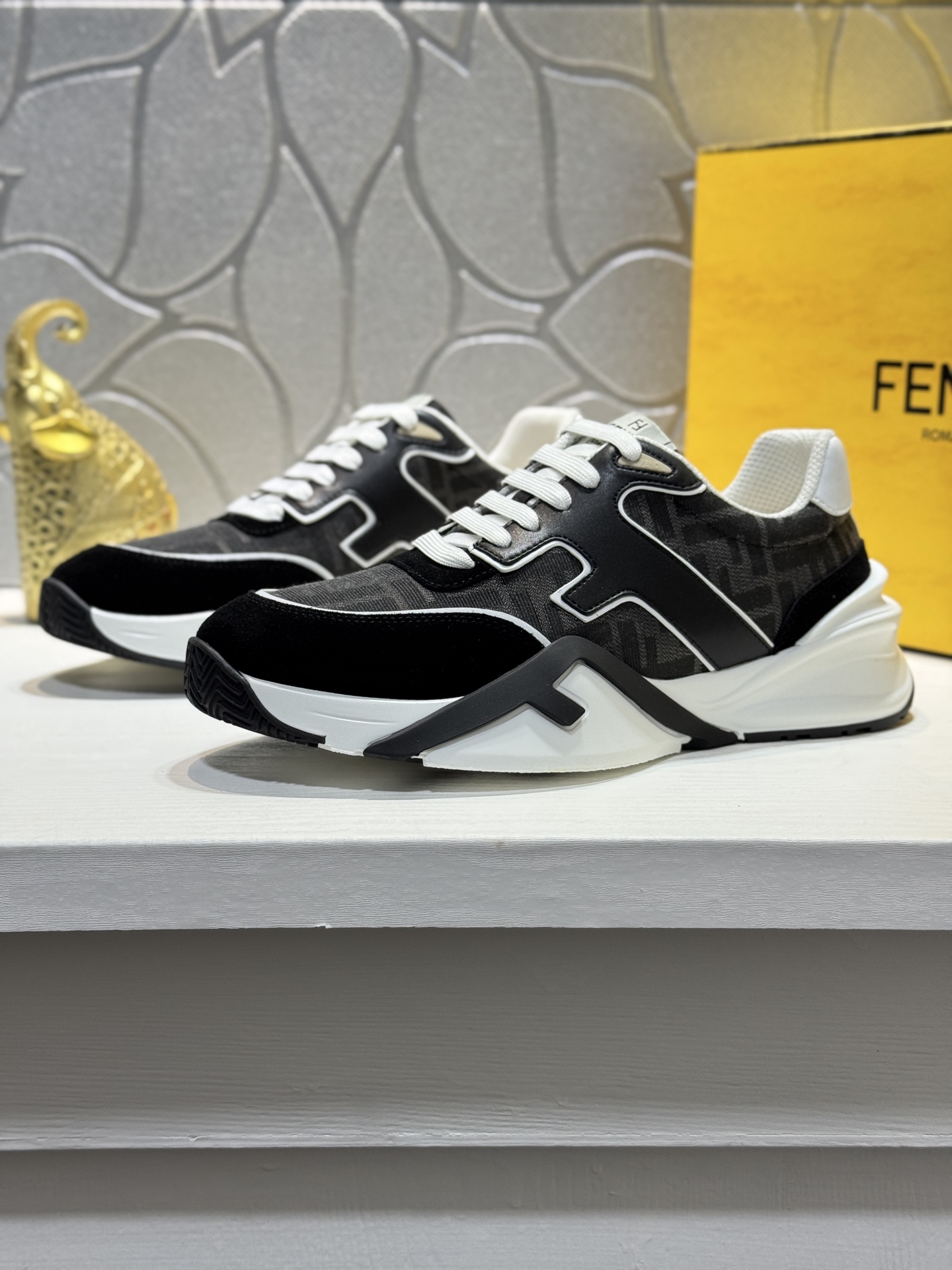 Fendi shoe