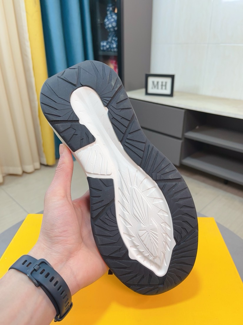 Fendi shoe