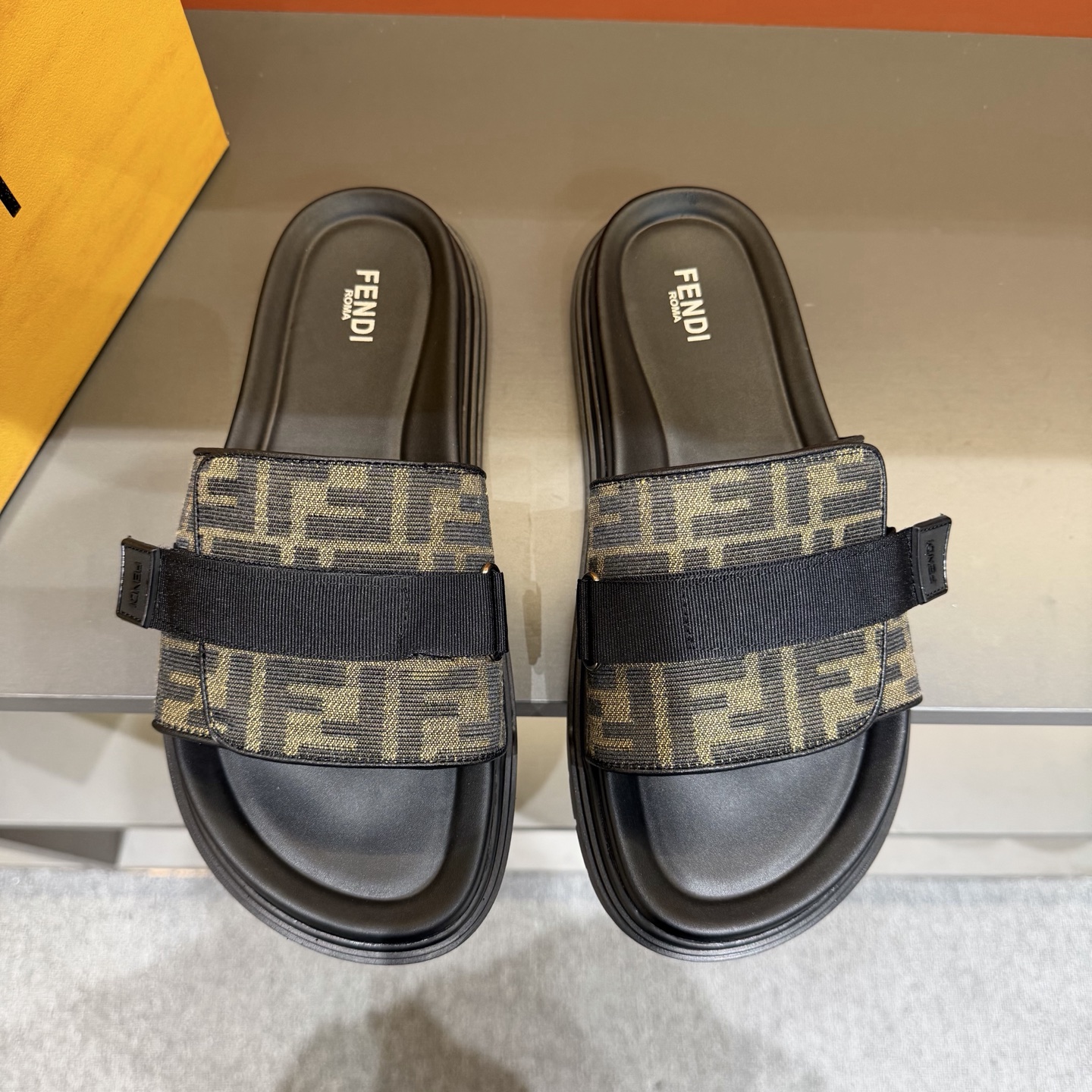 Fendi shoe