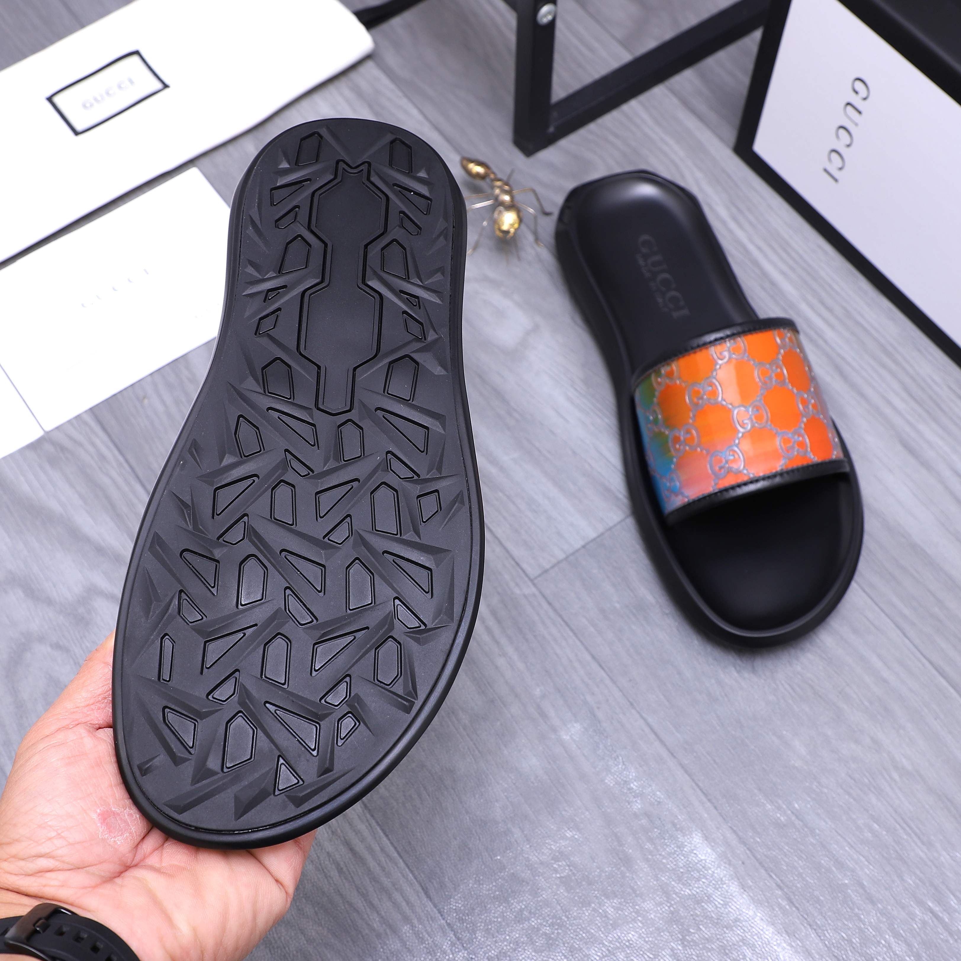 Gucci
