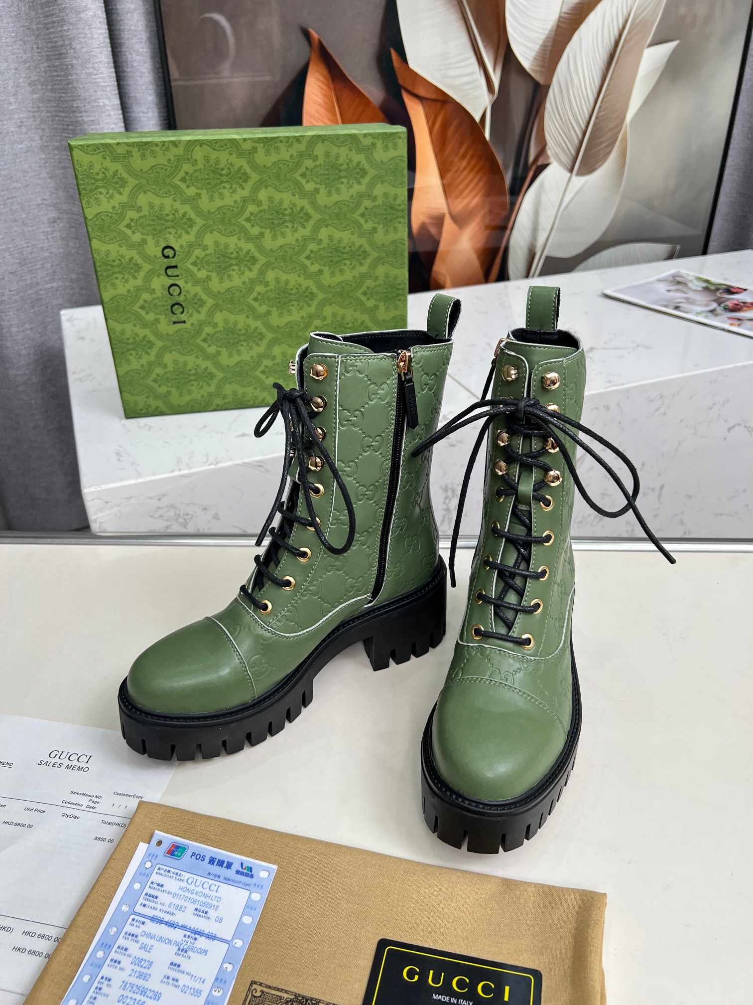 Gucci