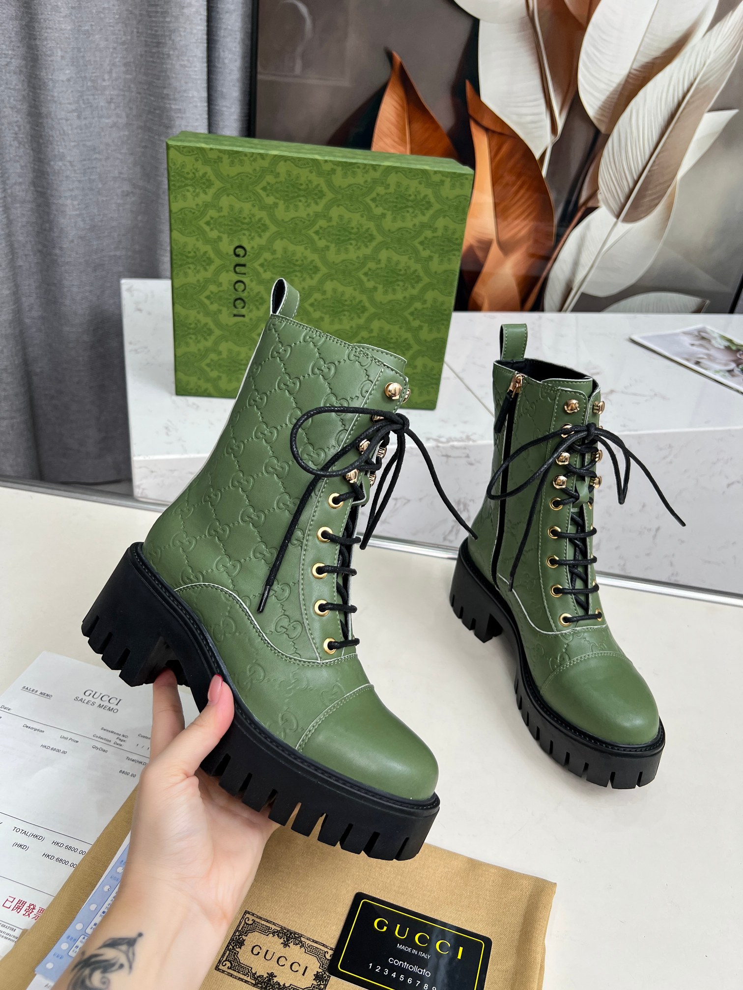 Gucci