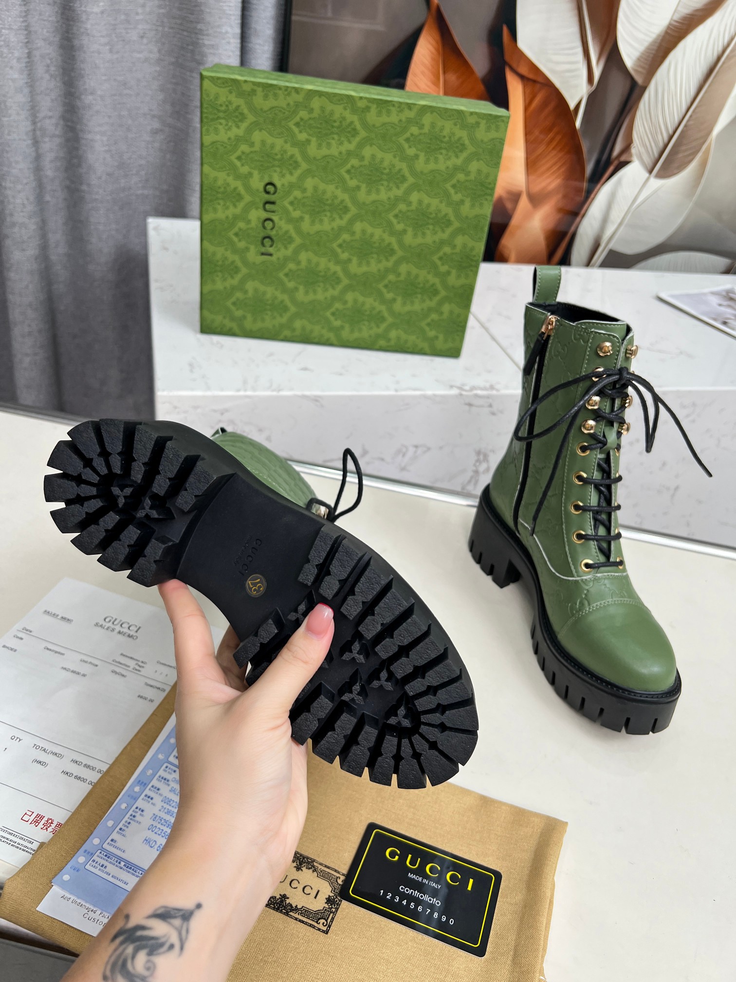 Gucci