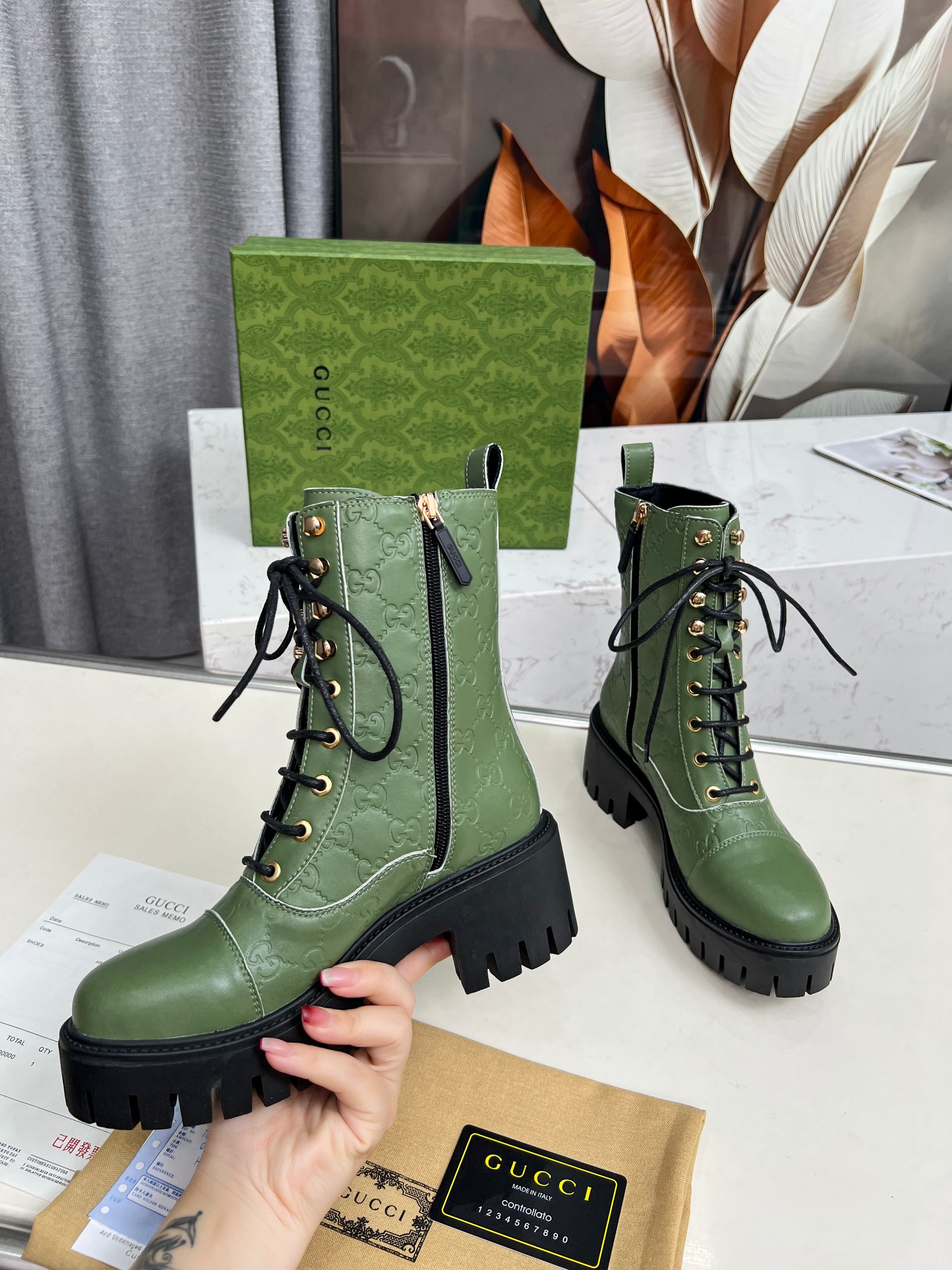 Gucci