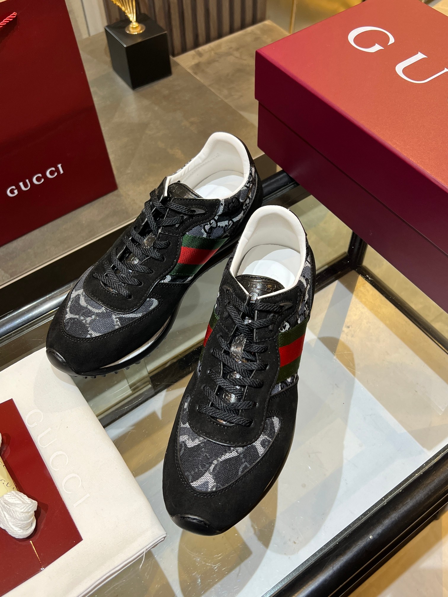 Gucci