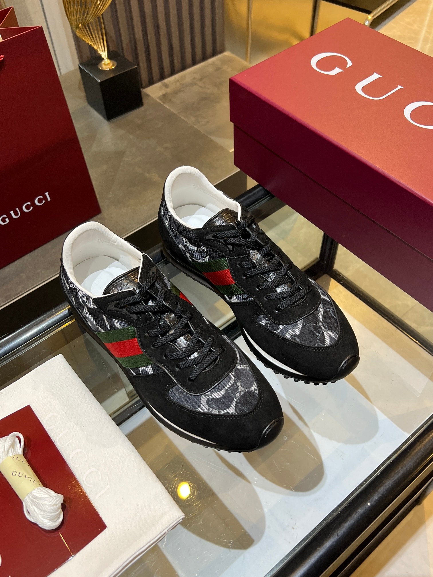 Gucci