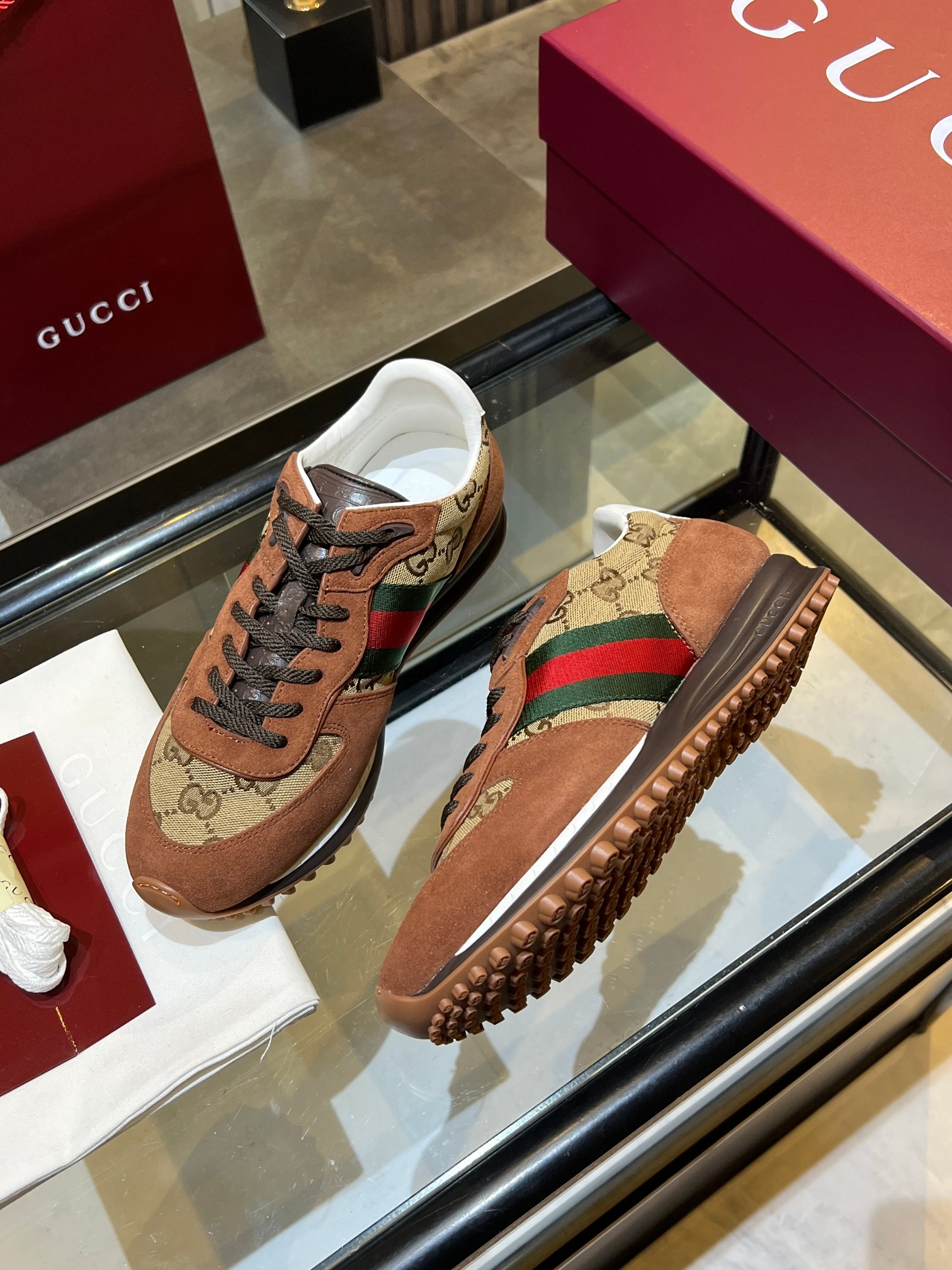 Gucci