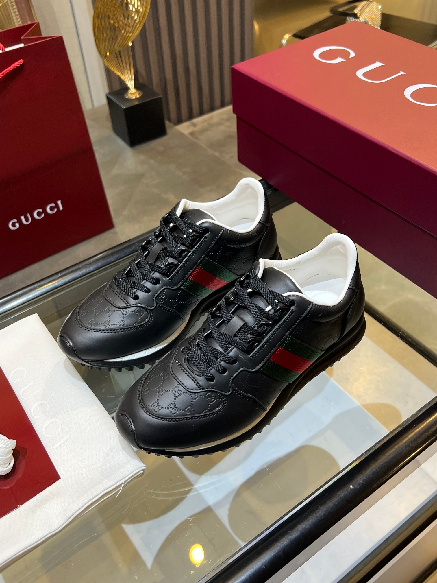 Gucci