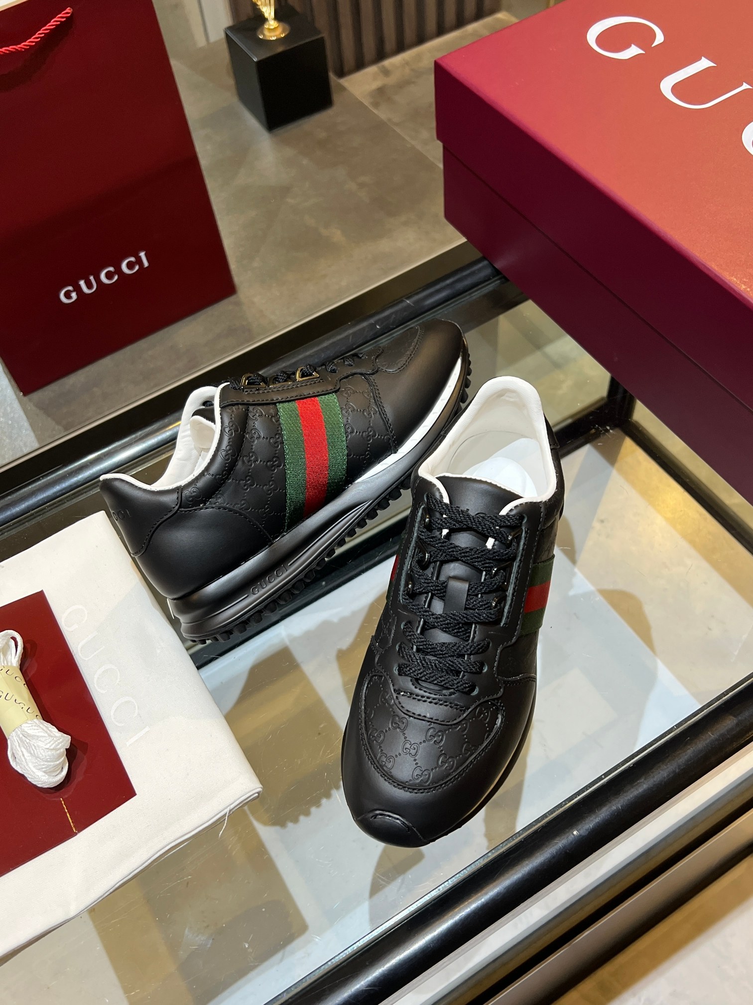 Gucci