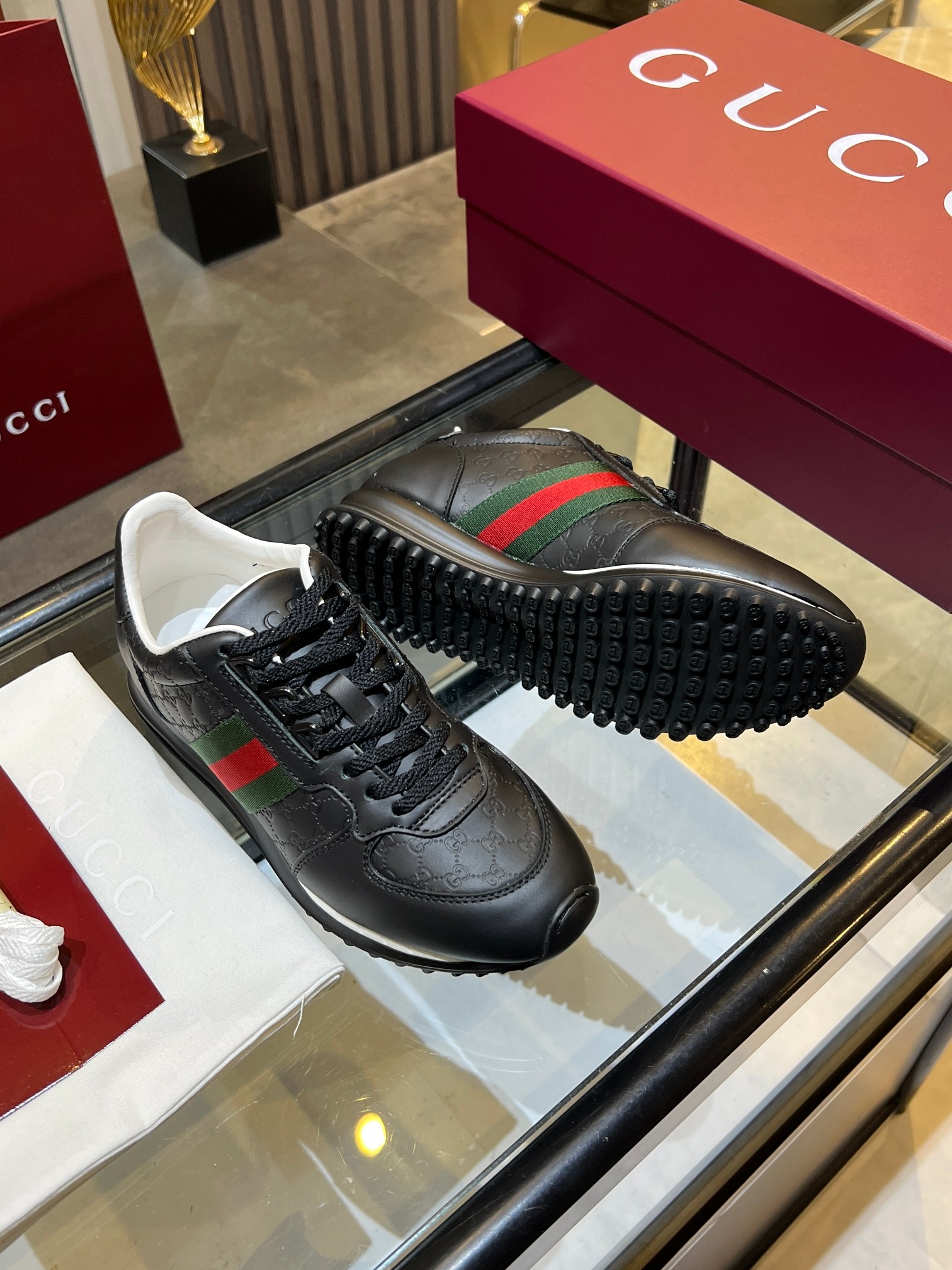 Gucci