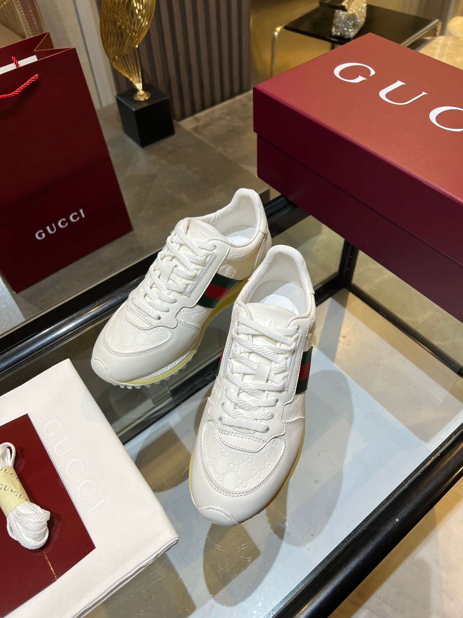 Gucci