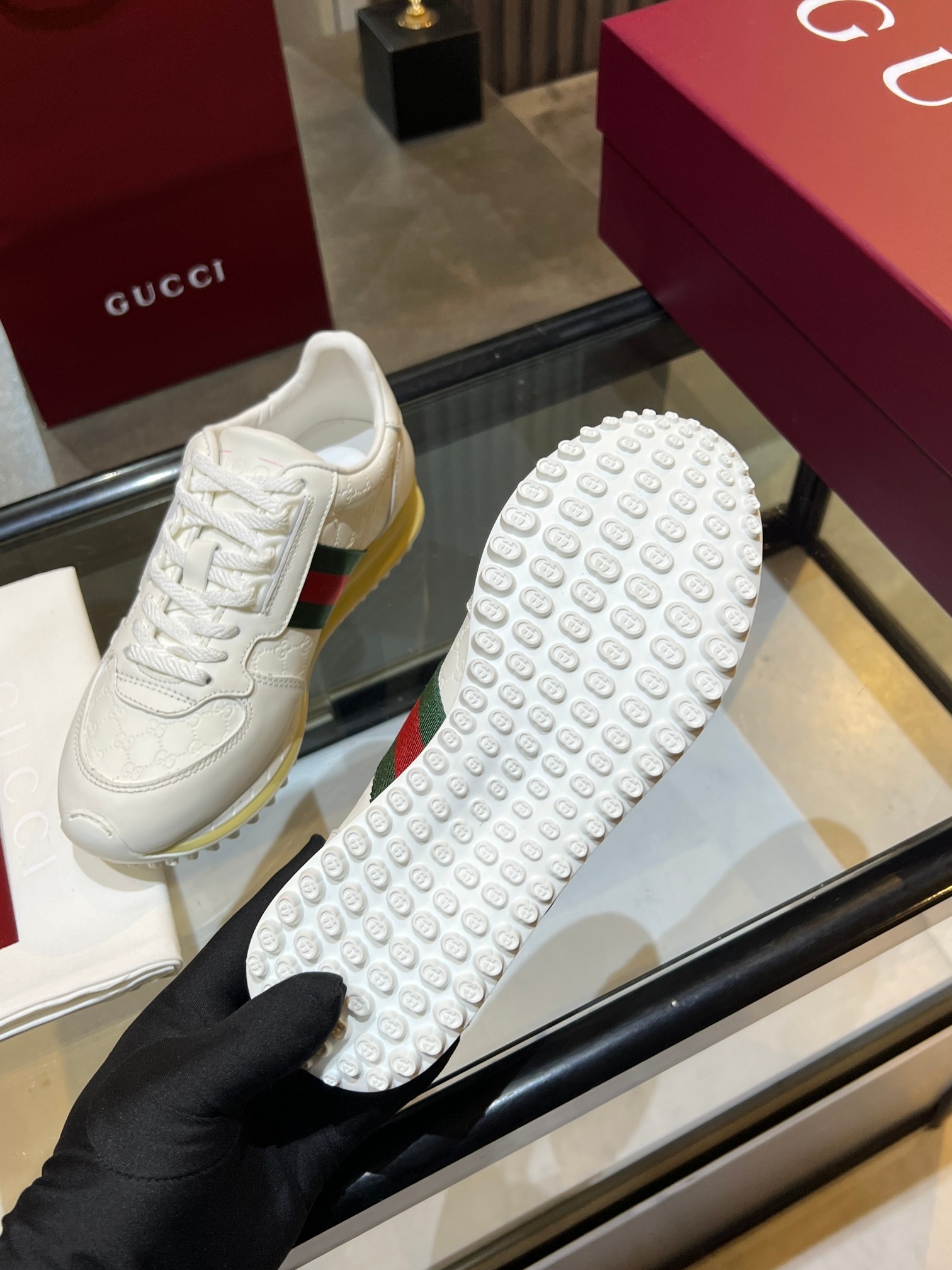 Gucci