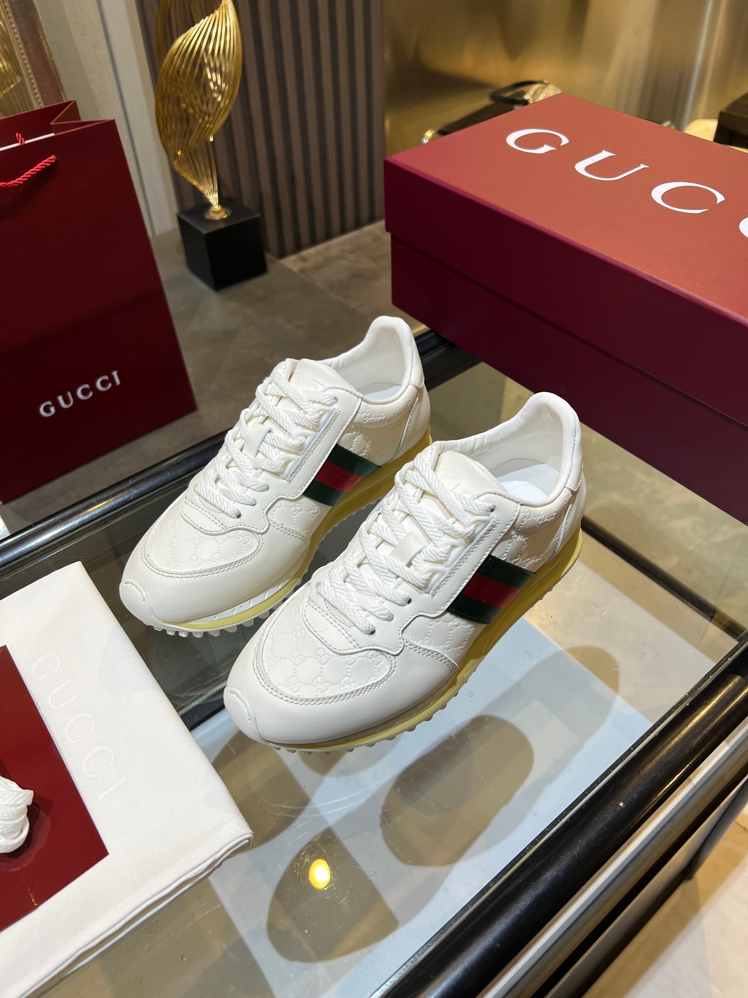 Gucci