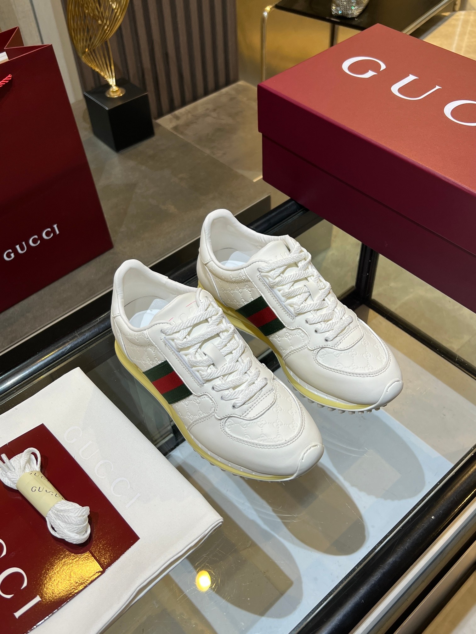 Gucci