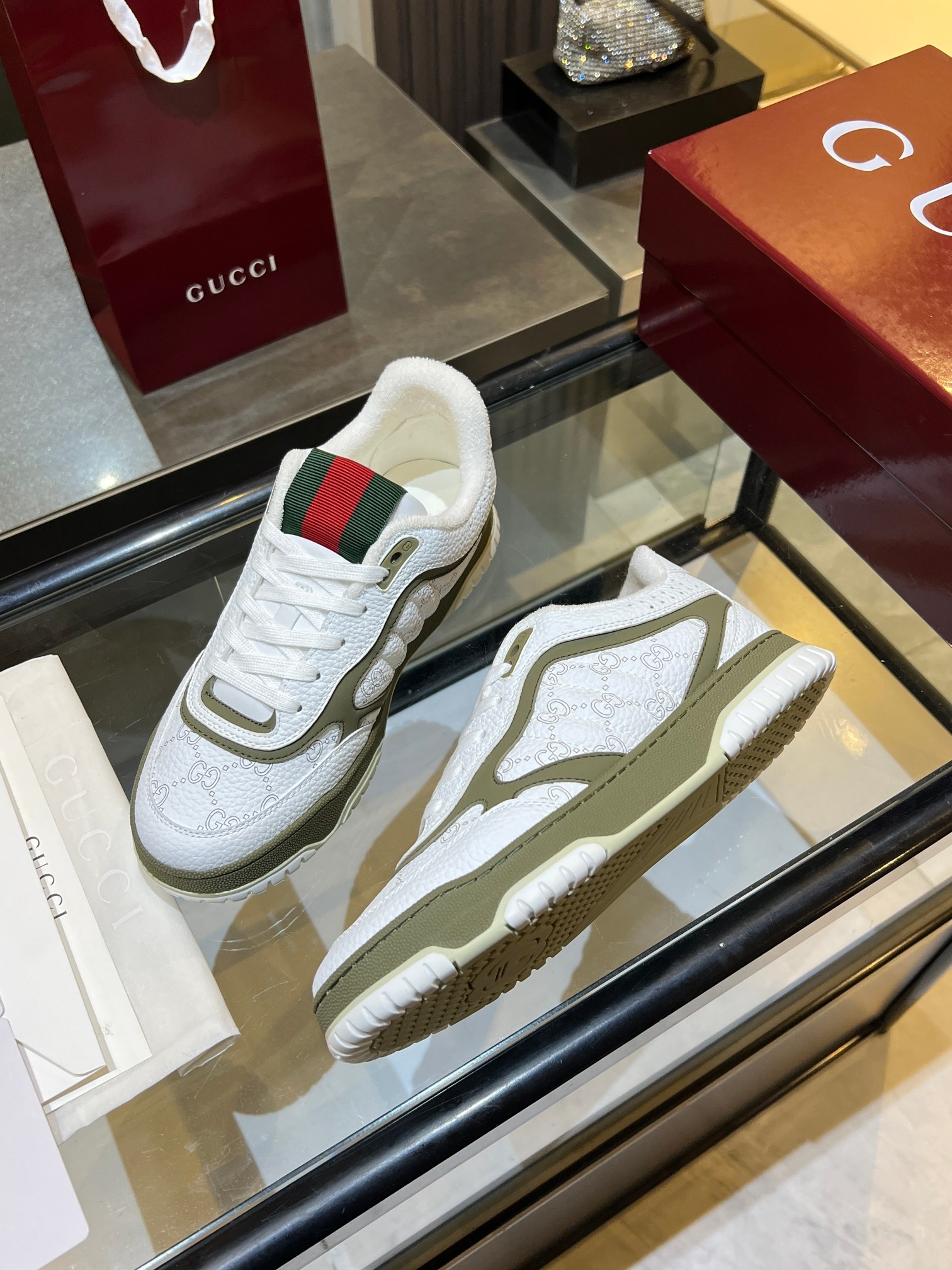Gucci
