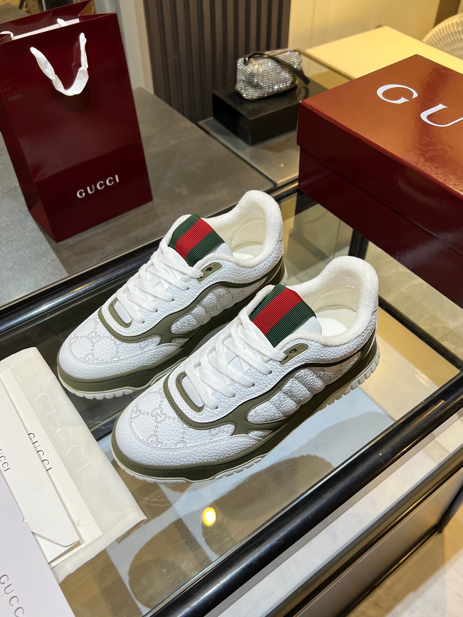Gucci