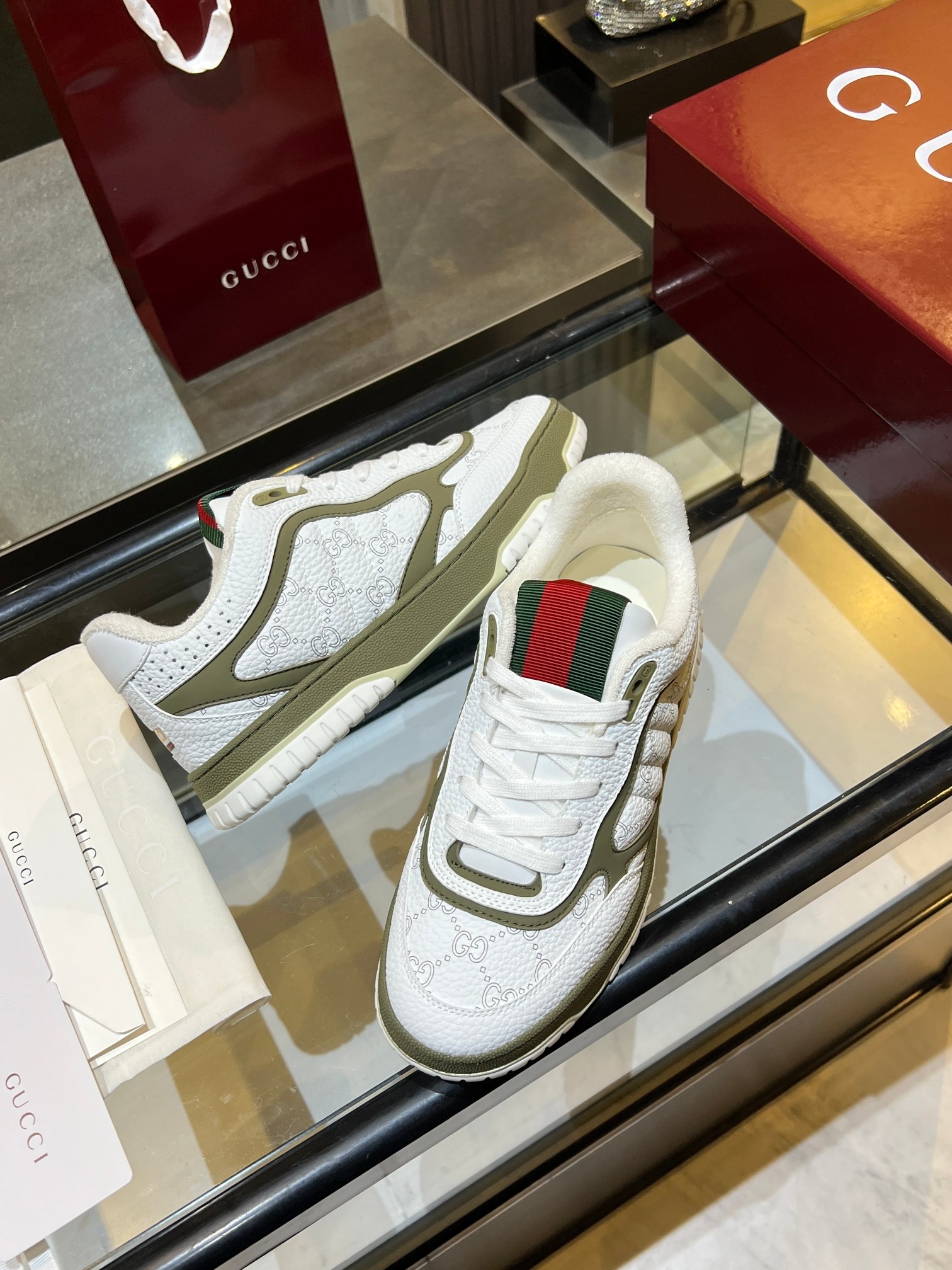 Gucci