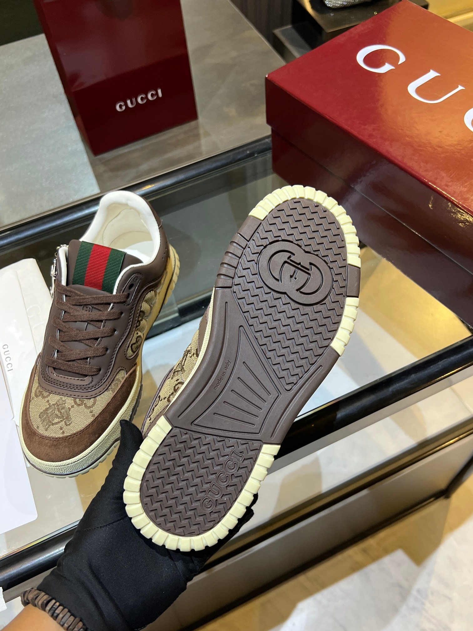 Gucci