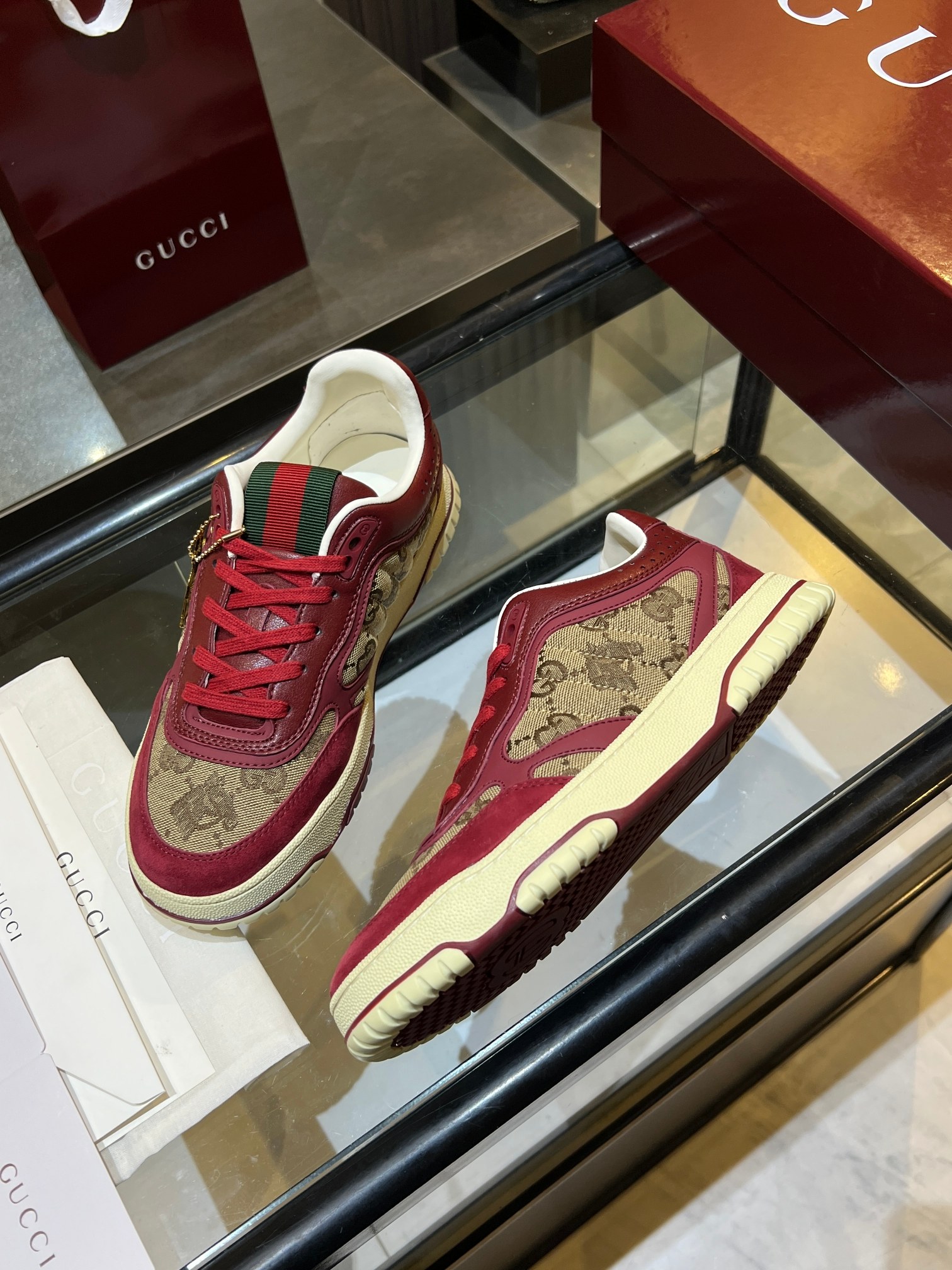 Gucci
