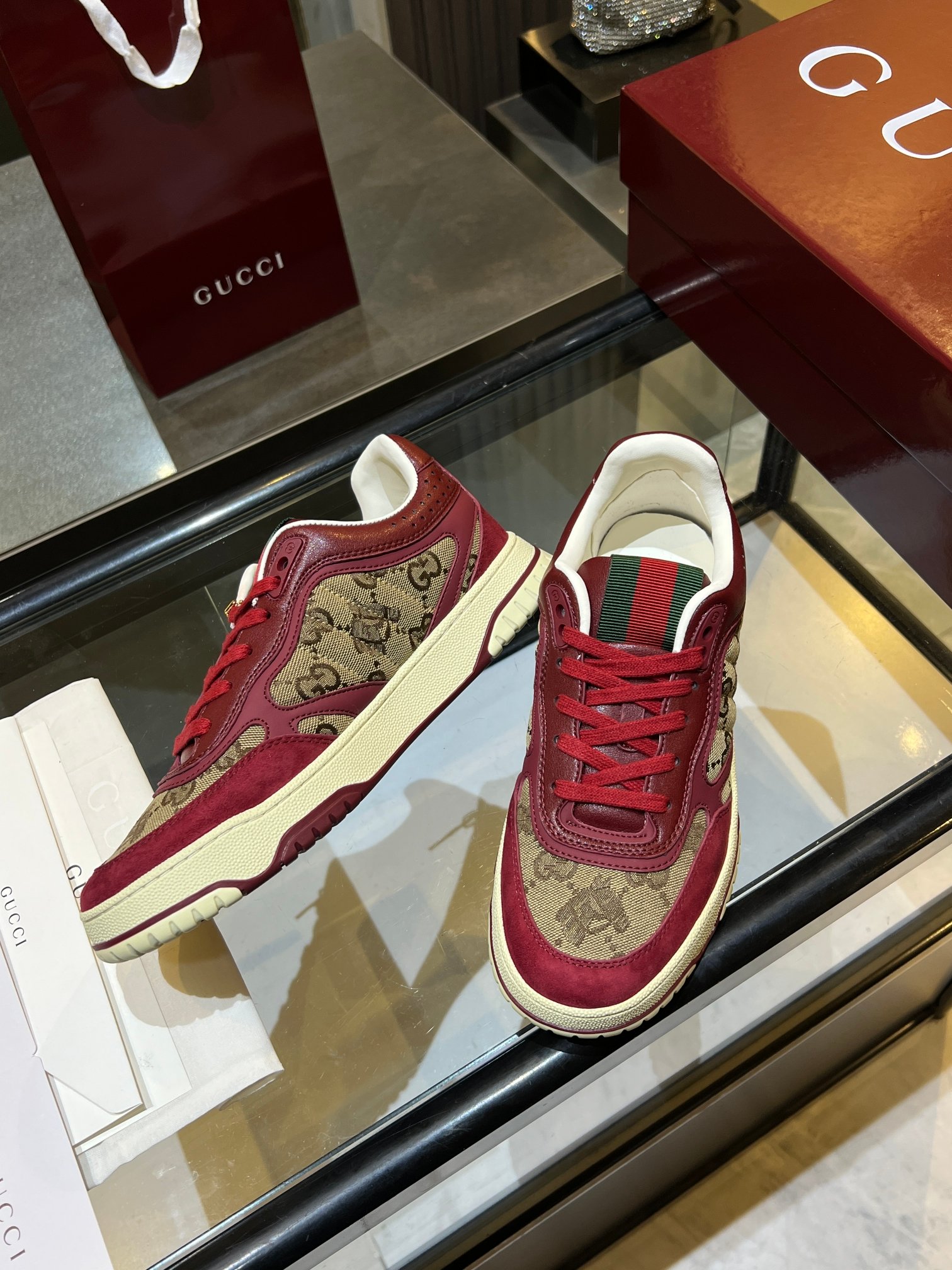 Gucci