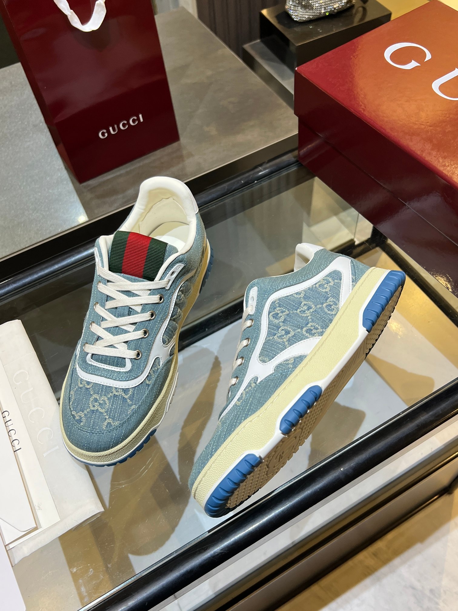 Gucci