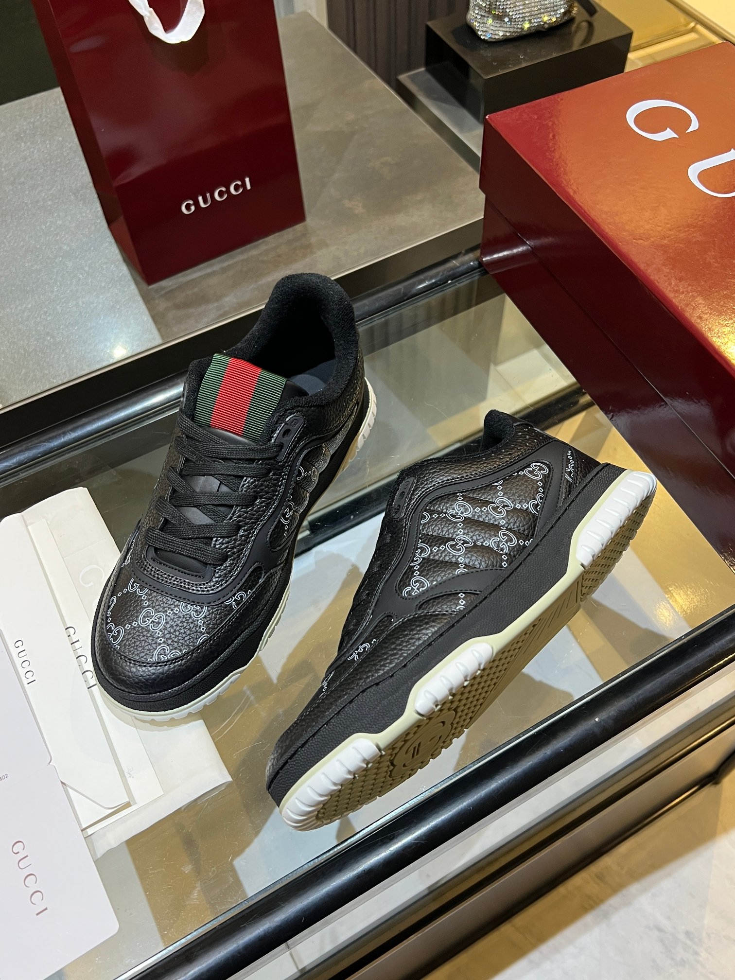 Gucci