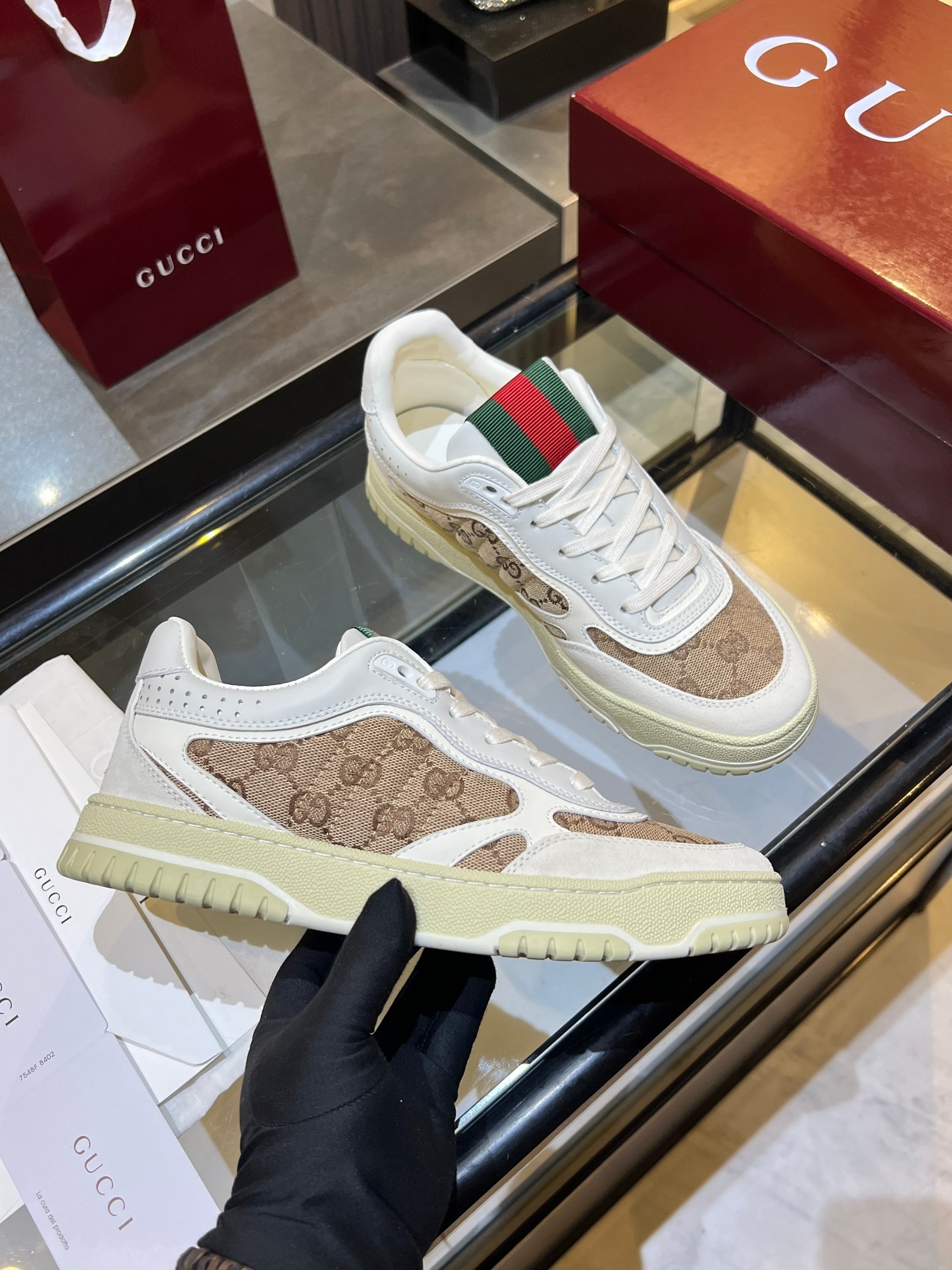 Gucci