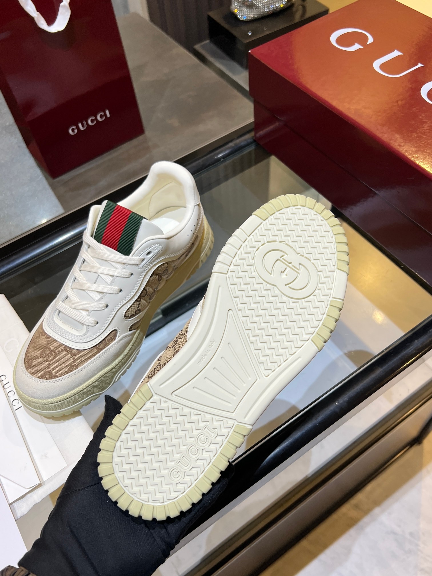 Gucci