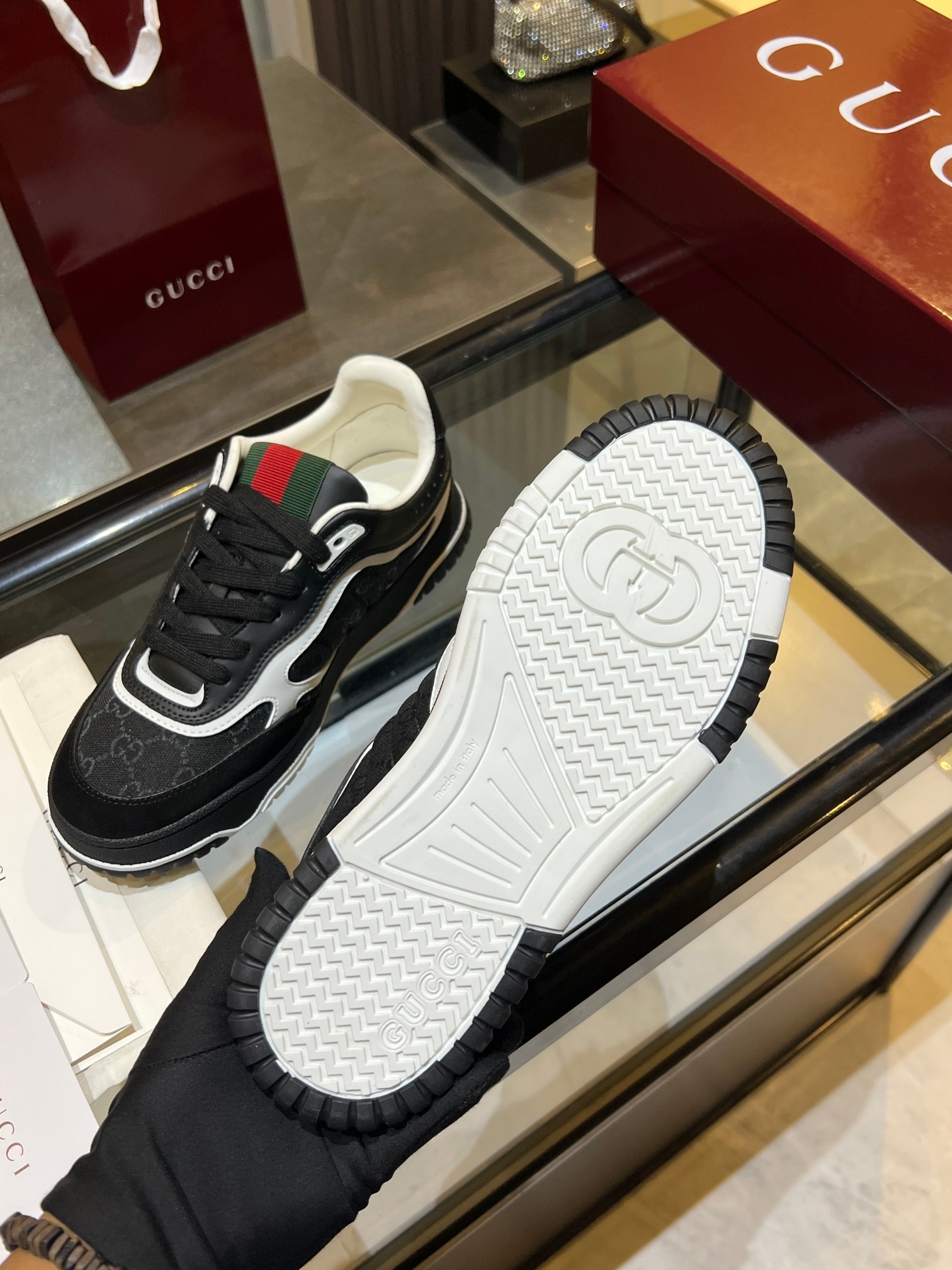 Gucci