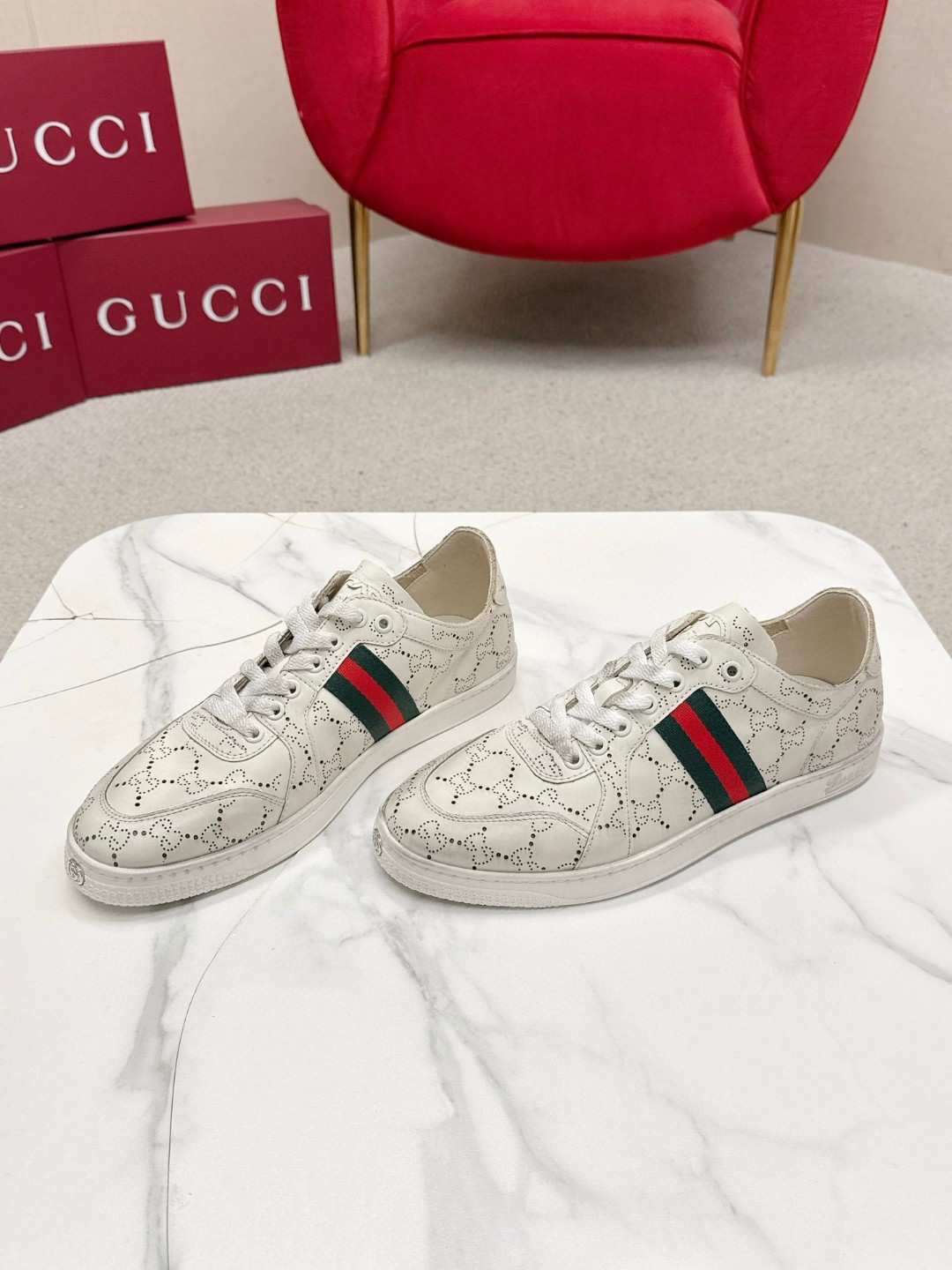 Gucci