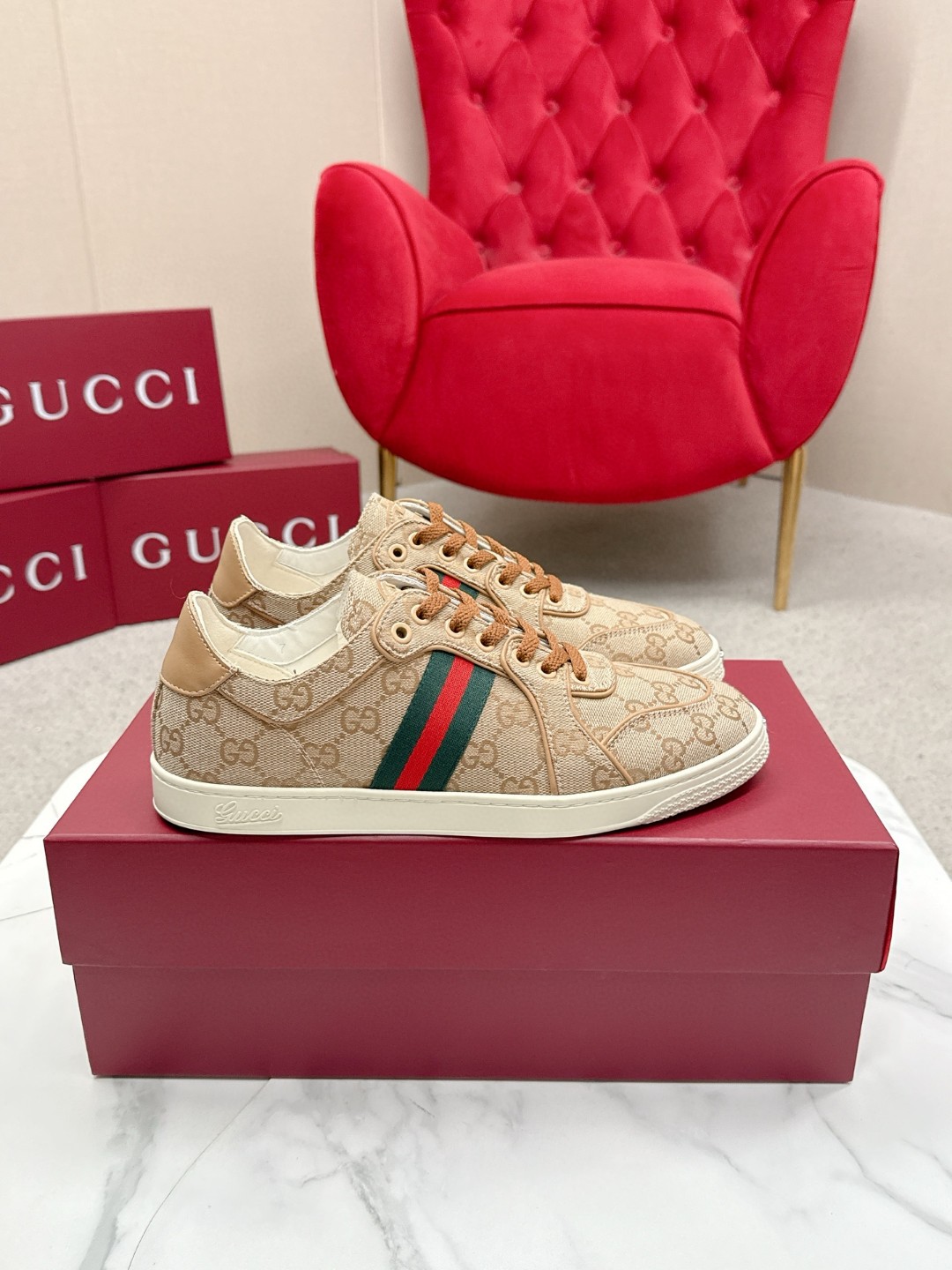 Gucci