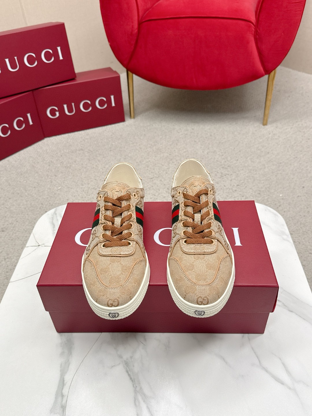 Gucci
