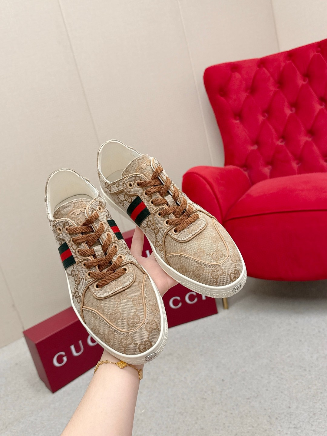Gucci