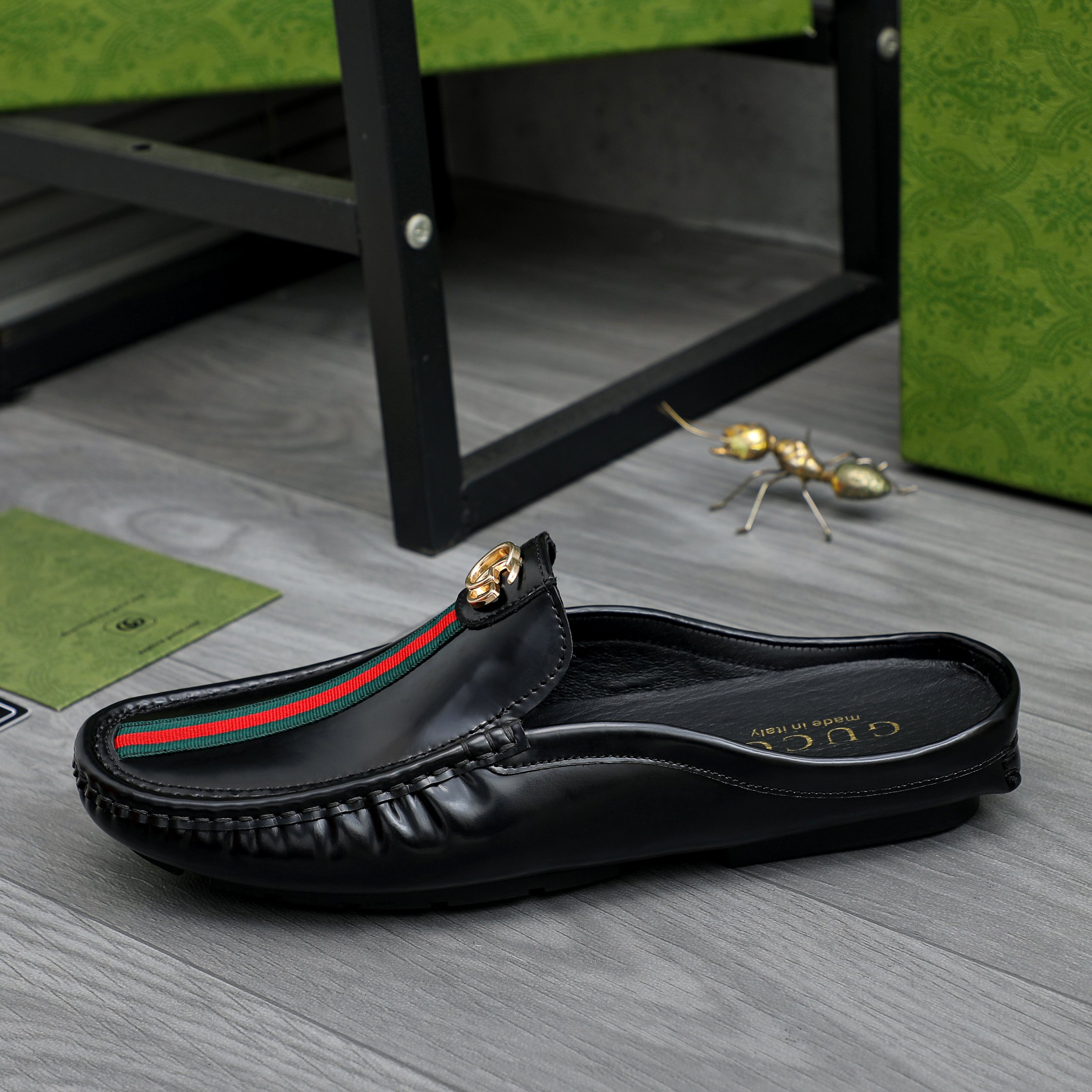 Gucci