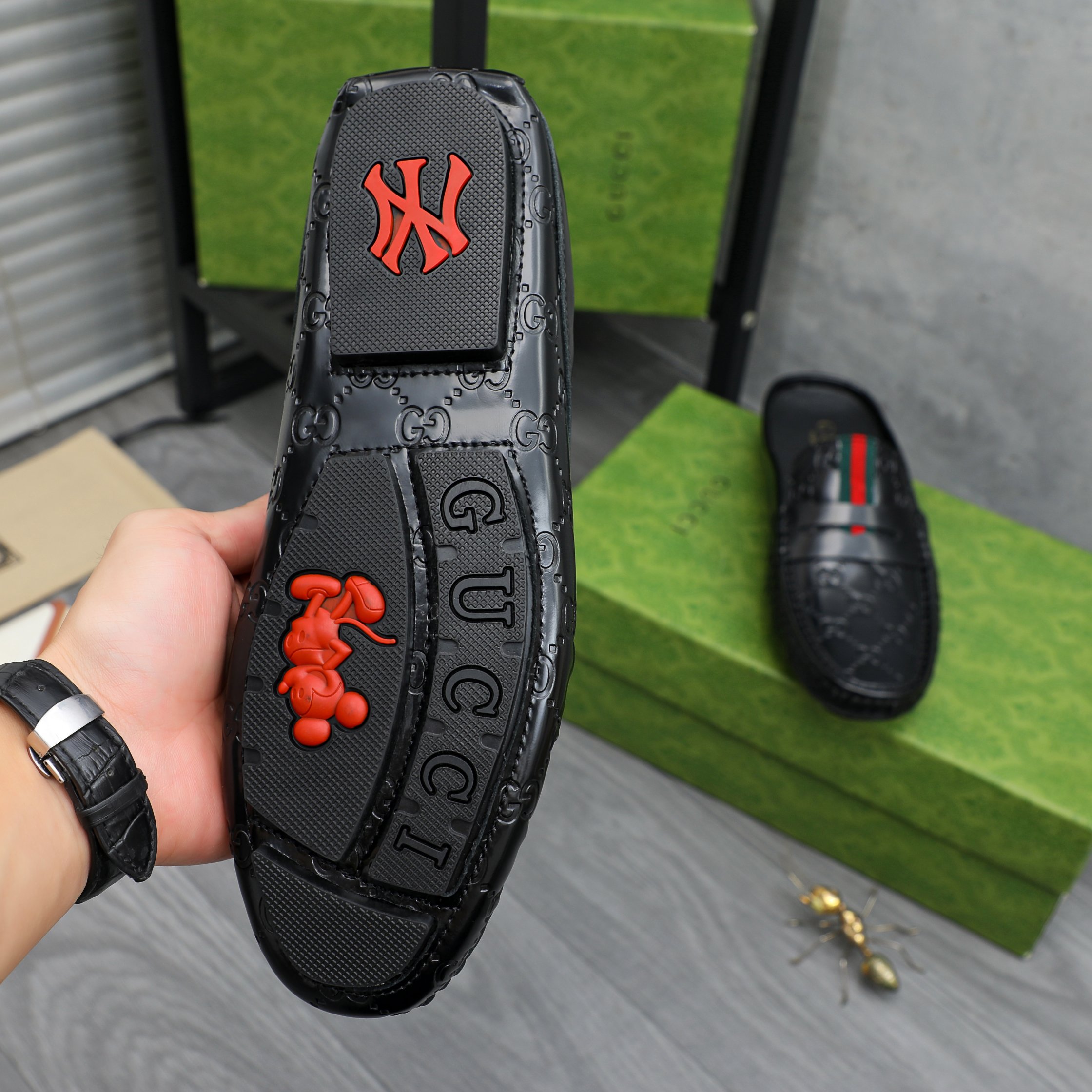 Gucci