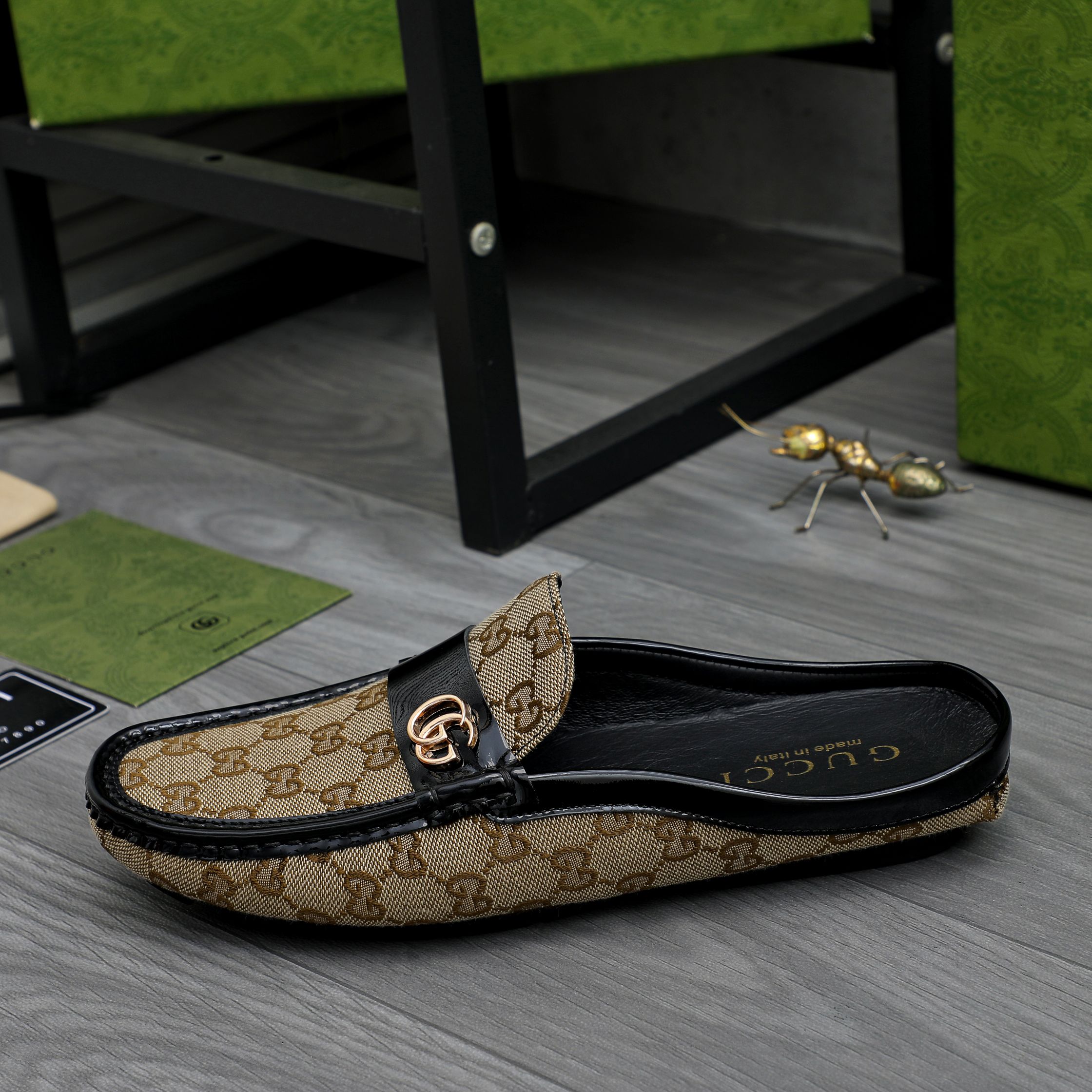 Gucci