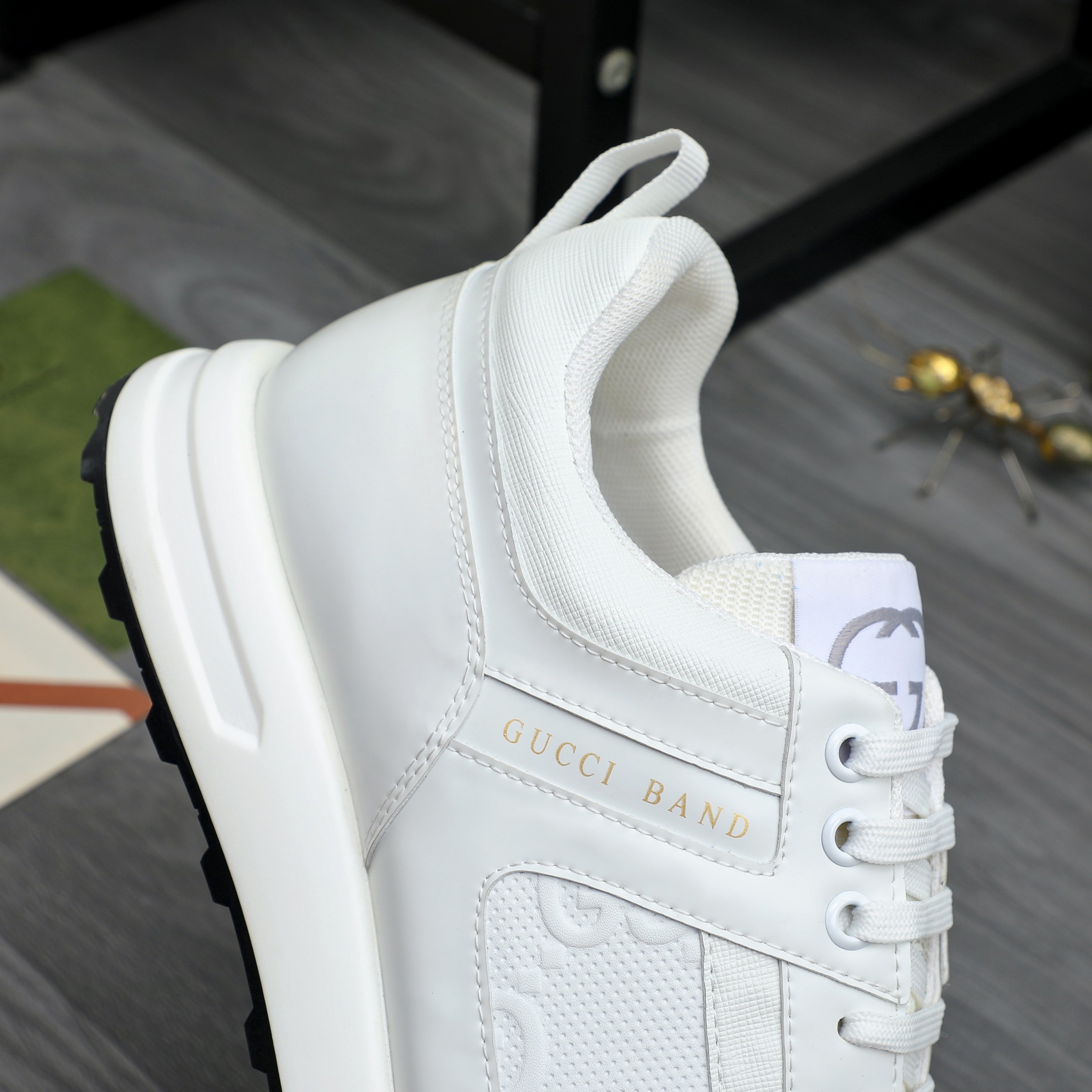 Gucci