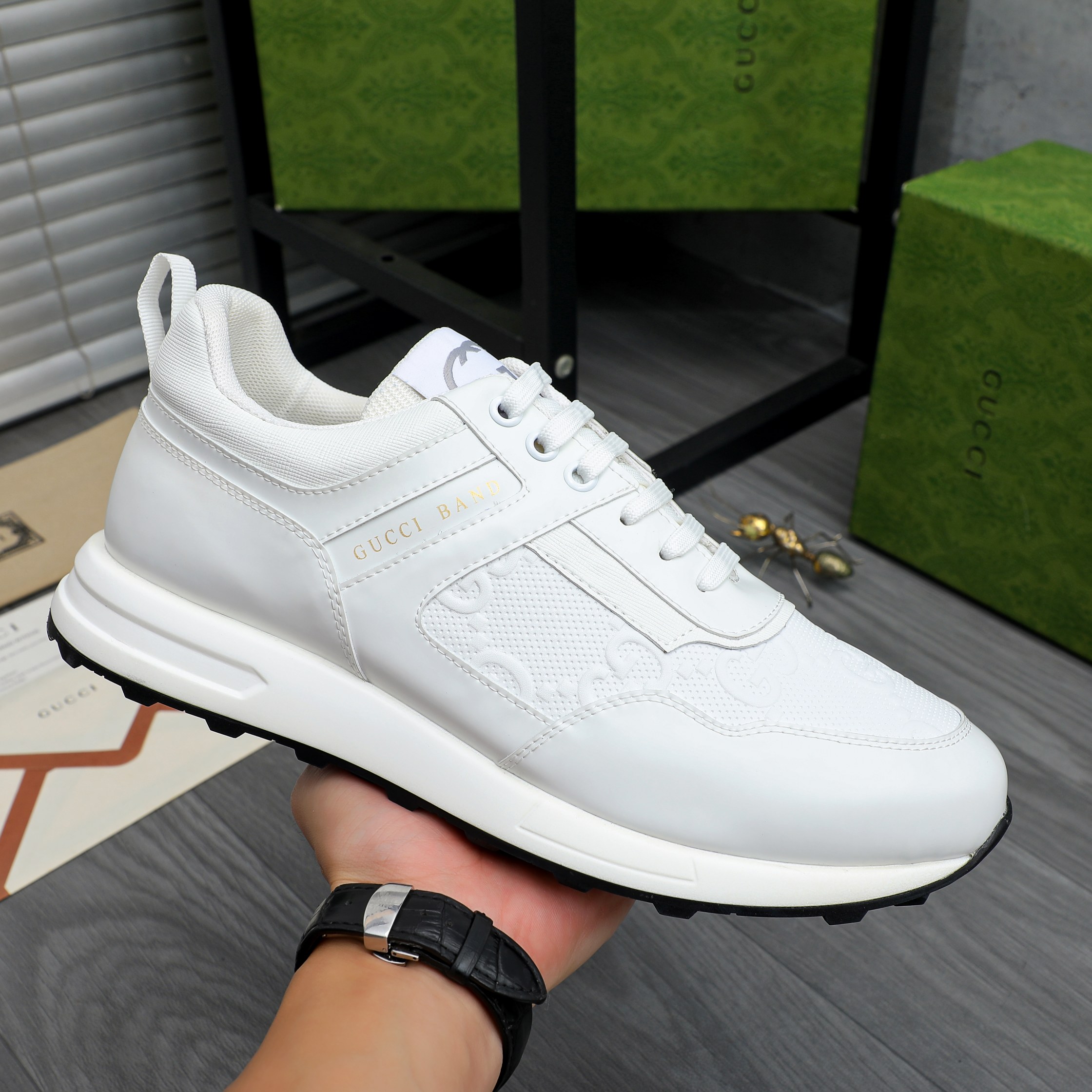Gucci