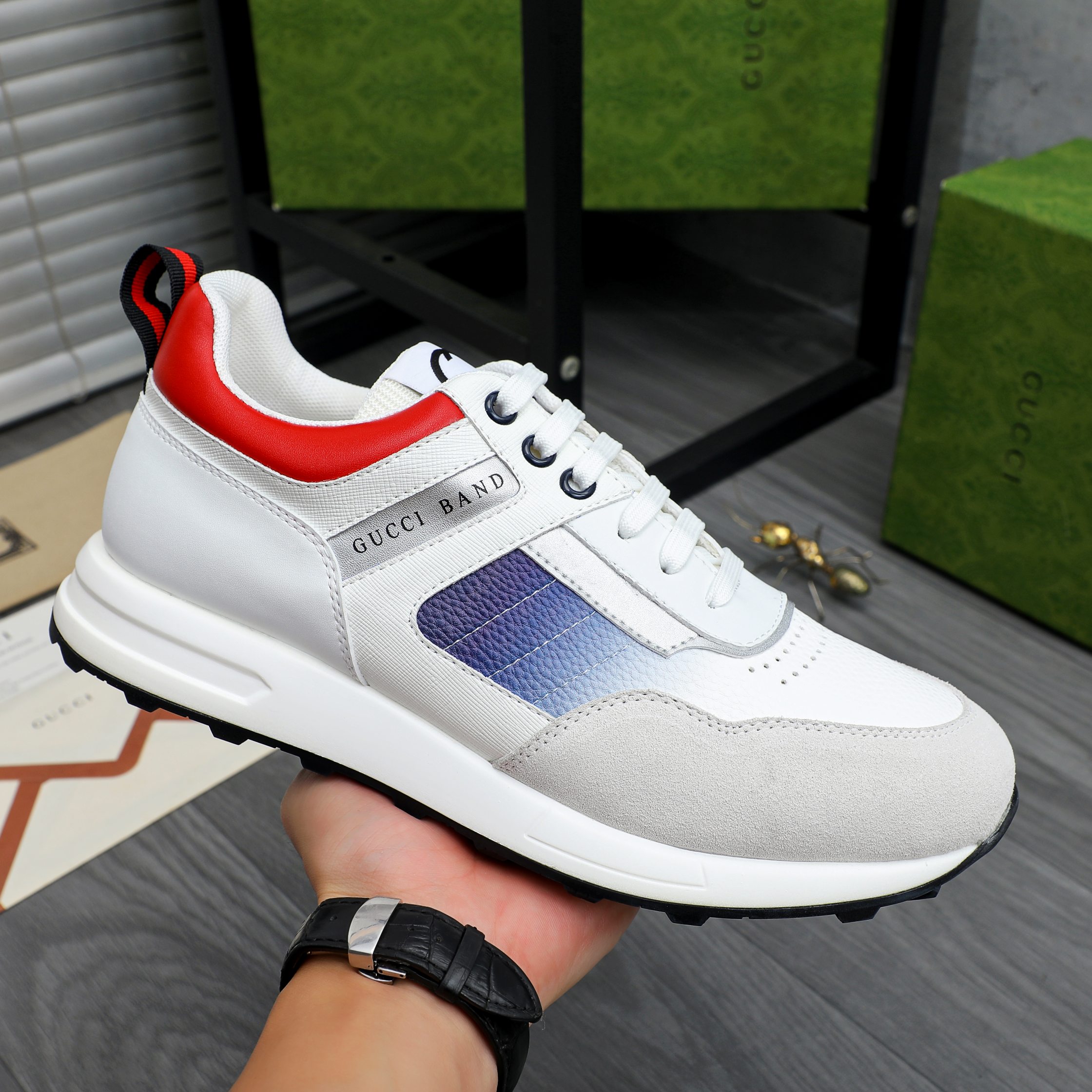 Gucci