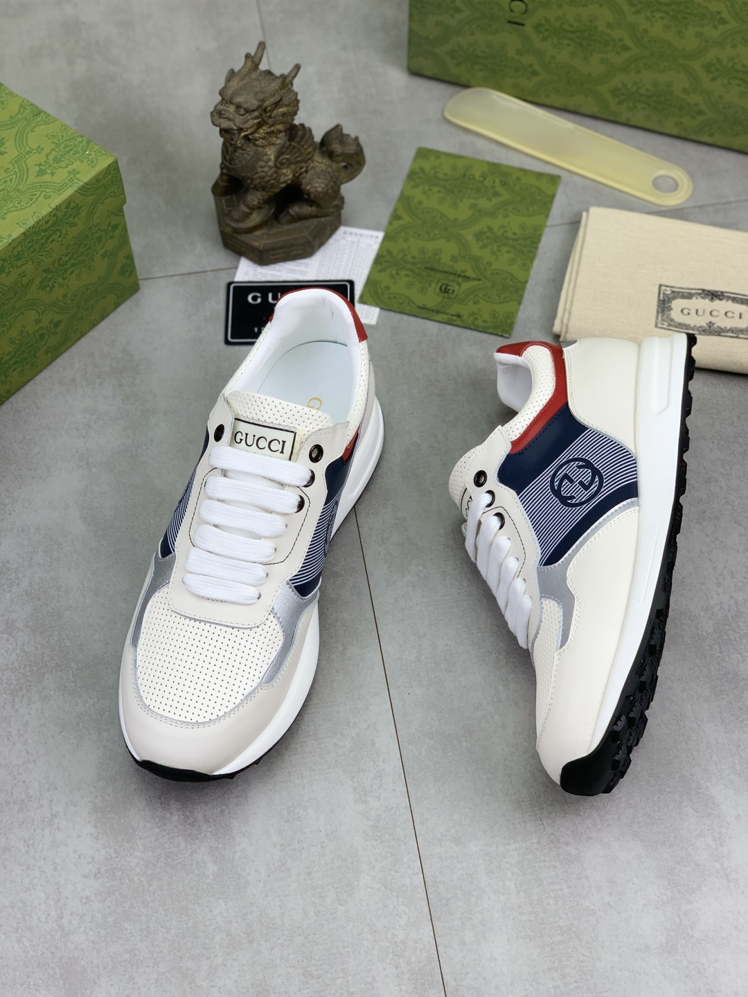 Gucci