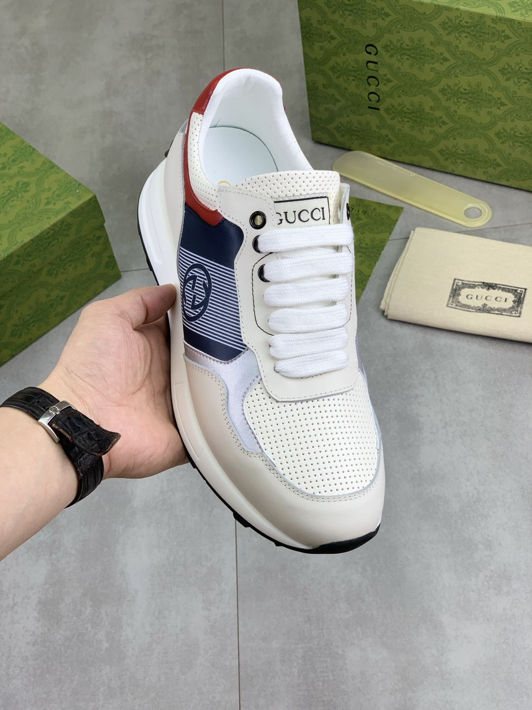 Gucci